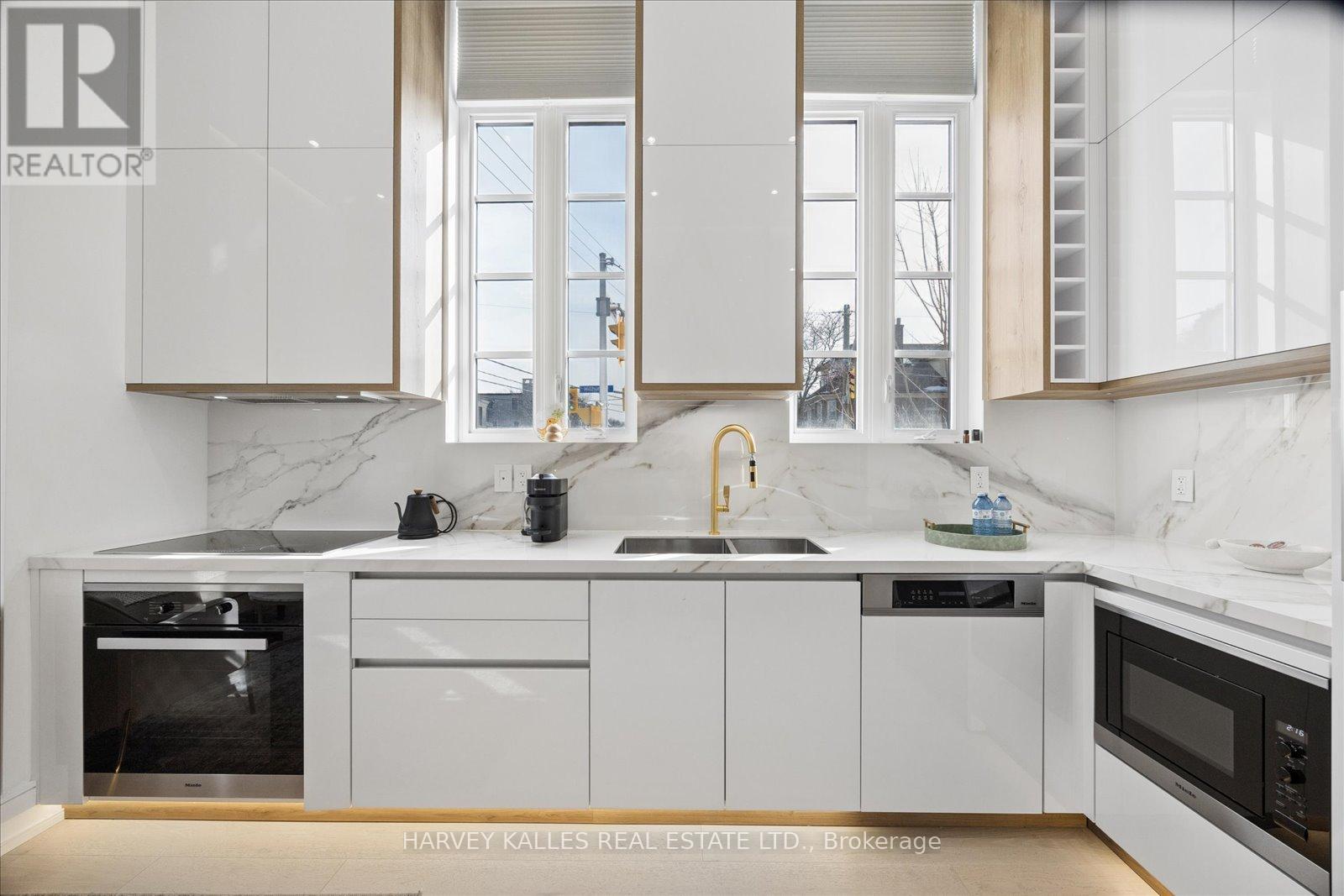 1202 Avenue Road, Toronto, Ontario  M5N 2G4 - Photo 11 - C12839520