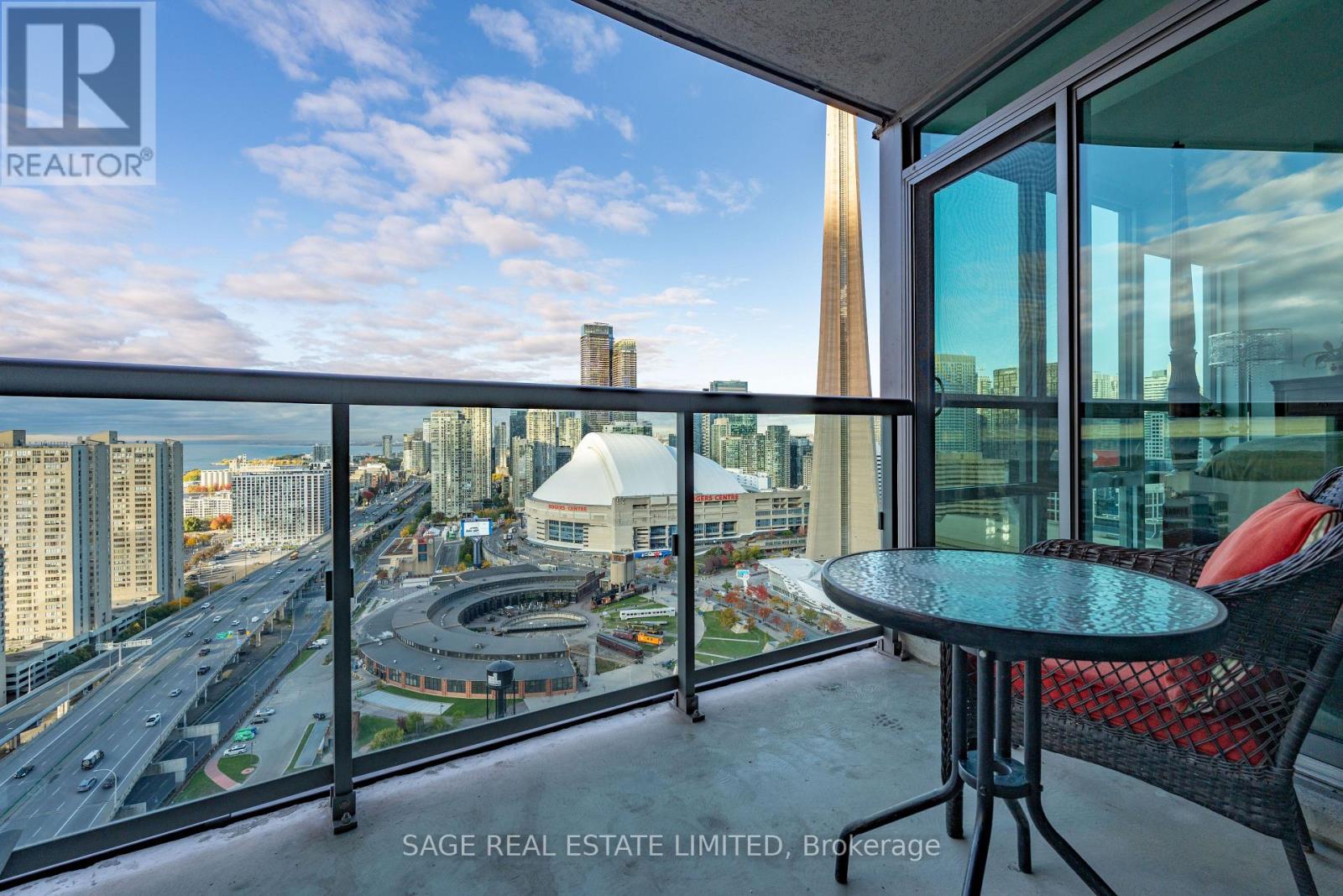 3712 - 19 Grand Trunk Crescent, Toronto, Ontario  M5J 3A3 - Photo 13 - C12839532