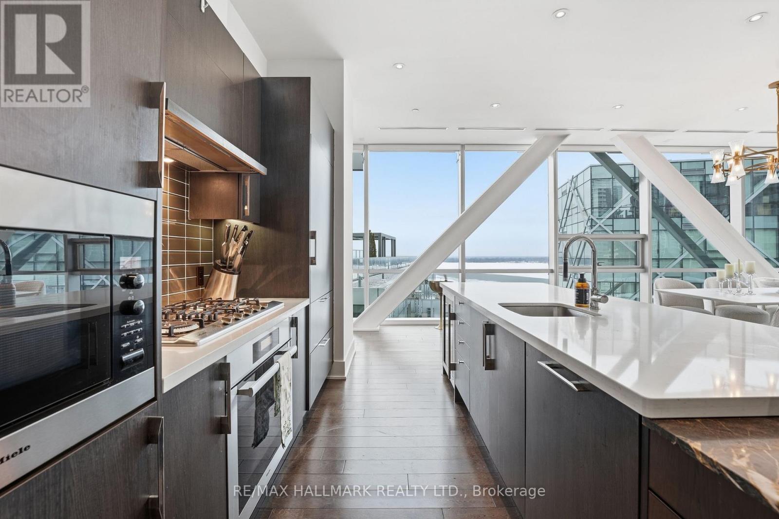 1301 - 39 Queens Quay E, Toronto, Ontario  M5E 0A5 - Photo 12 - C12839536