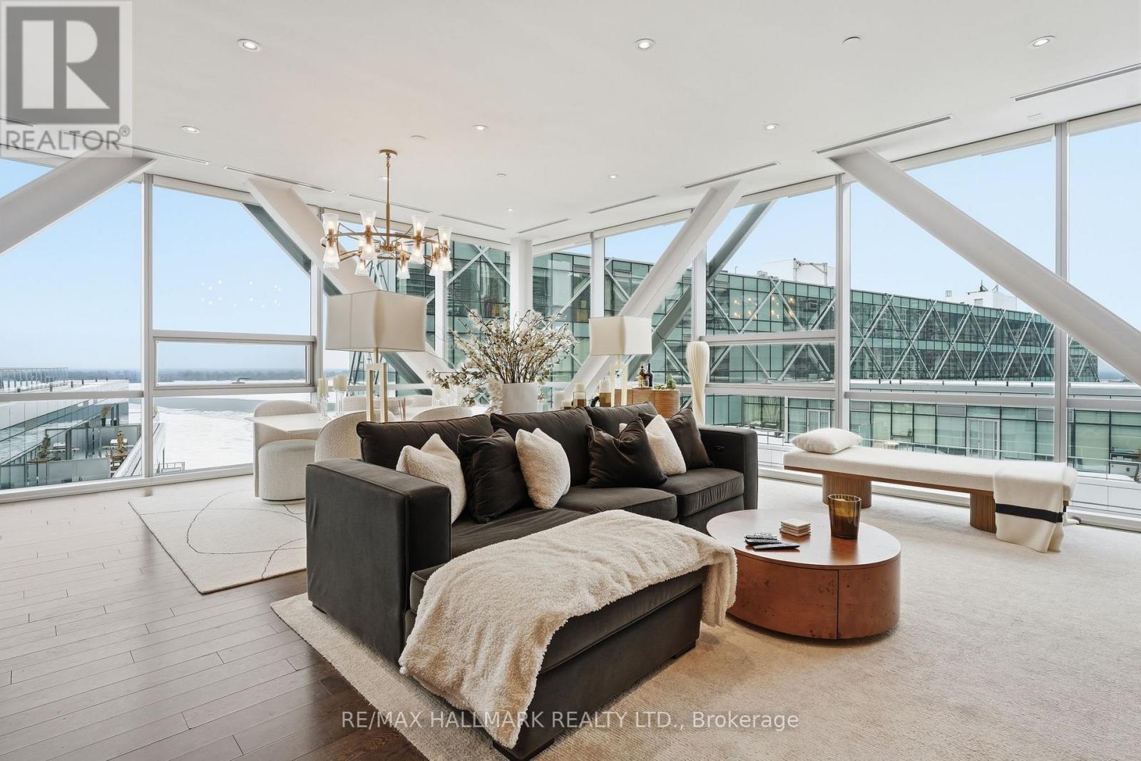 1301 - 39 Queens Quay E, Toronto, Ontario  M5E 0A5 - Photo 17 - C12839536