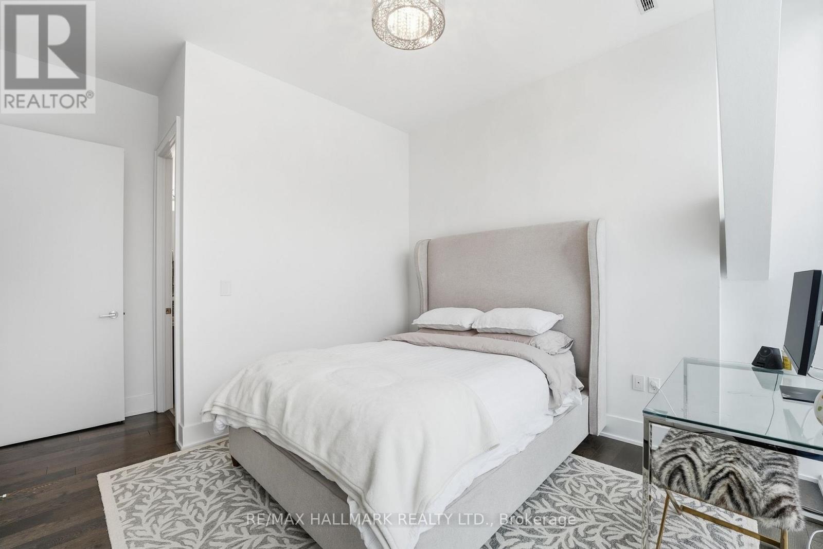 1301 - 39 Queens Quay E, Toronto, Ontario  M5E 0A5 - Photo 27 - C12839536