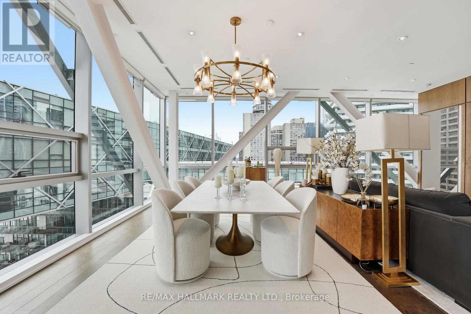 1301 - 39 Queens Quay E, Toronto, Ontario  M5E 0A5 - Photo 3 - C12839536