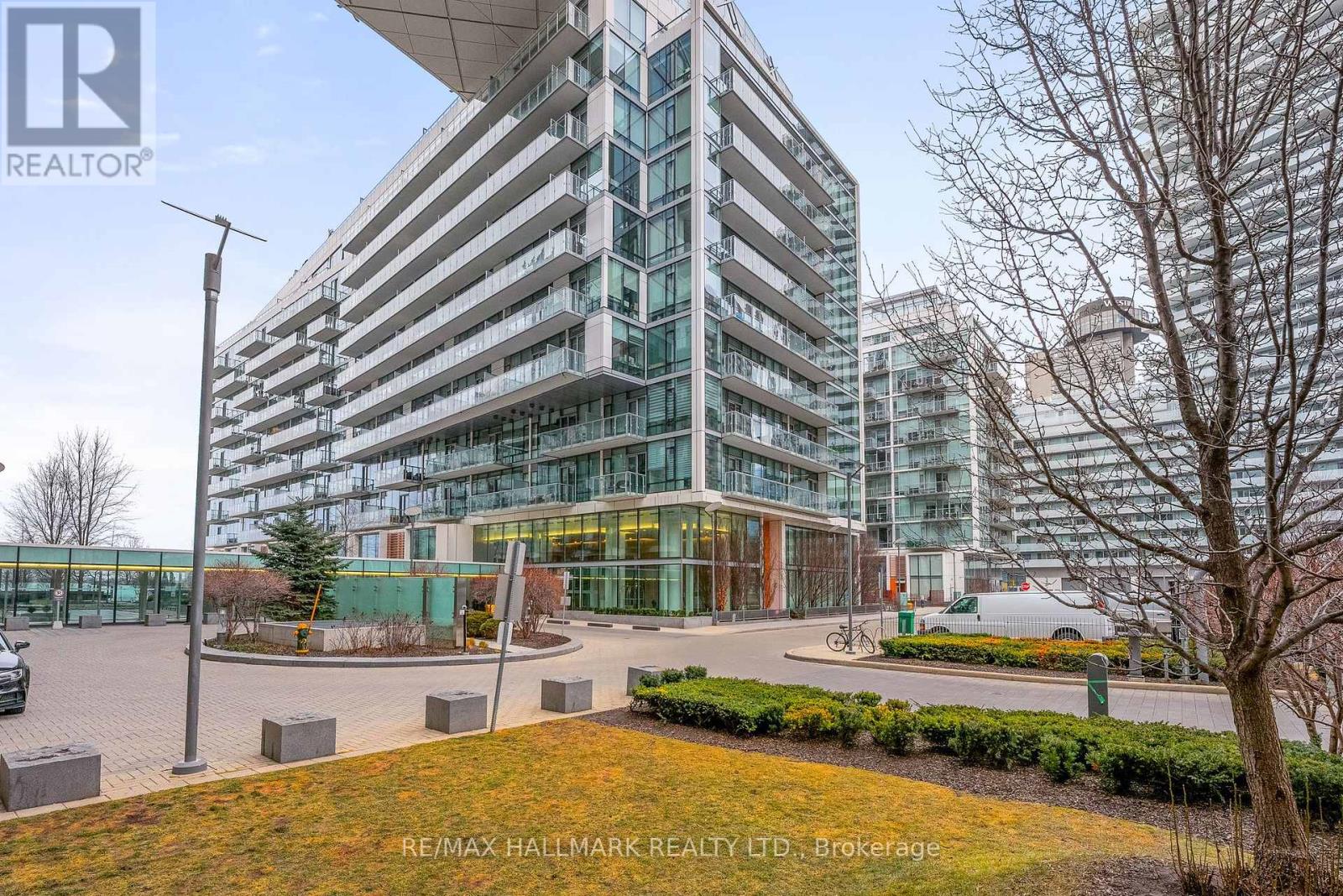 1301 - 39 Queens Quay E, Toronto, Ontario  M5E 0A5 - Photo 47 - C12839536