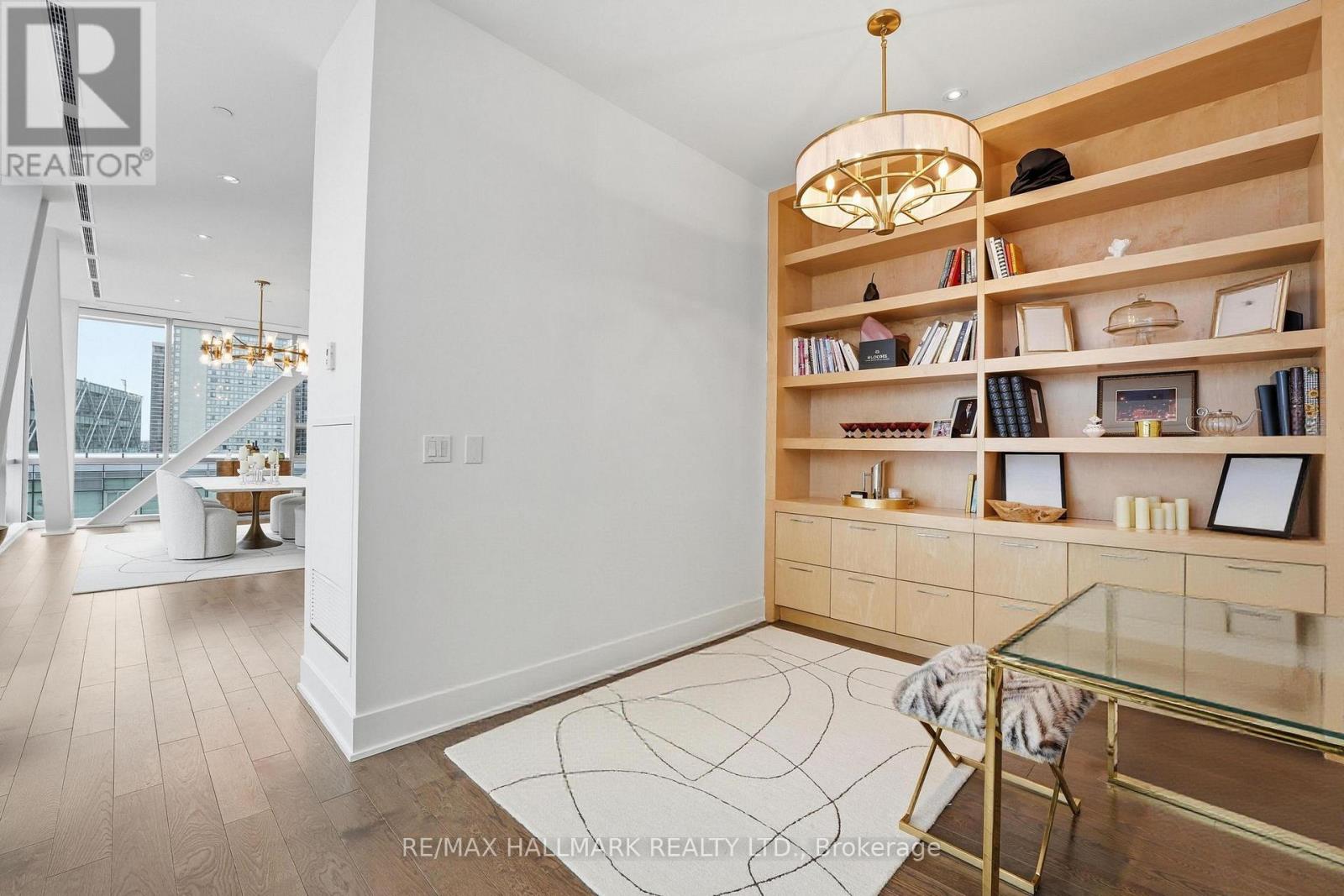 1301 - 39 Queens Quay E, Toronto, Ontario  M5E 0A5 - Photo 8 - C12839536