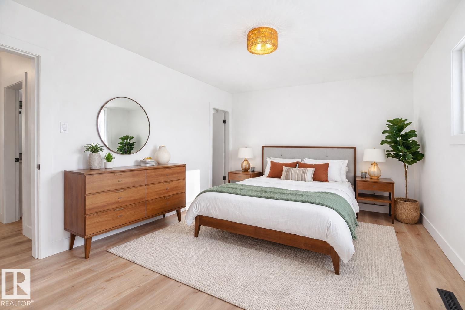 5504 94a Av Nw, Edmonton, Alberta  T6B 0Y5 - Photo 17 - E4472455