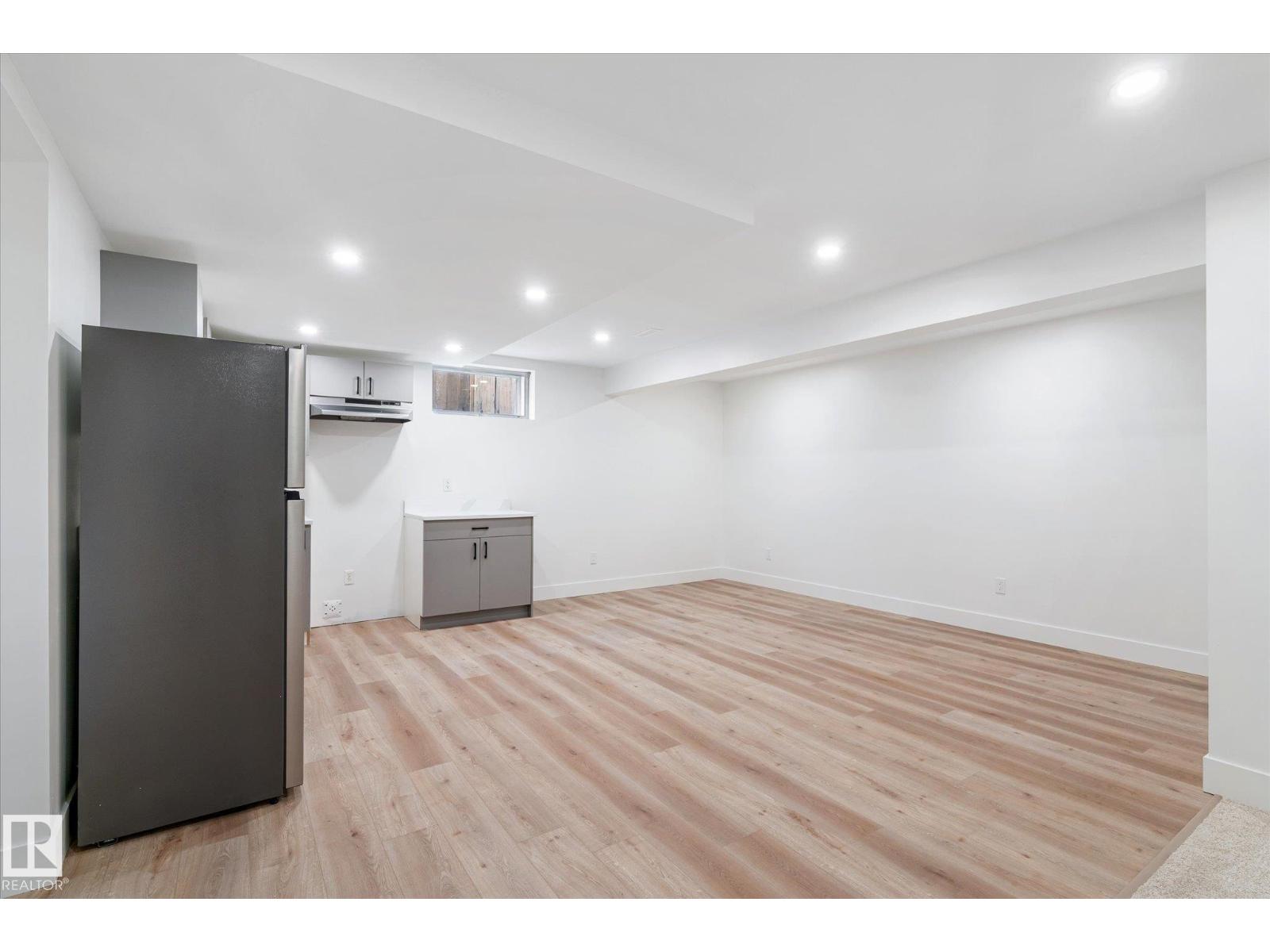 5504 94a Av Nw, Edmonton, Alberta  T6B 0Y5 - Photo 35 - E4472455