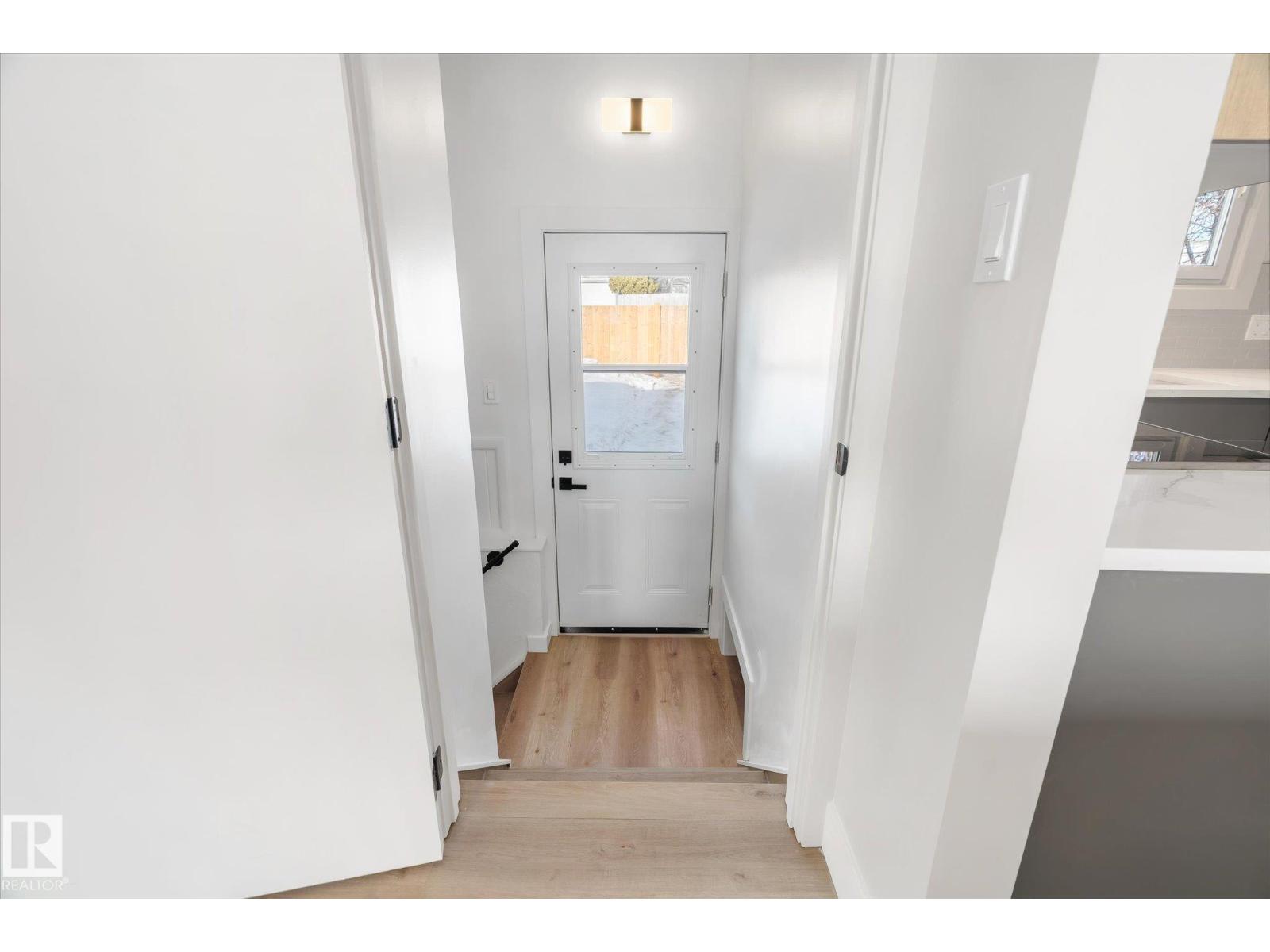 5504 94a Av Nw, Edmonton, Alberta  T6B 0Y5 - Photo 28 - E4472455