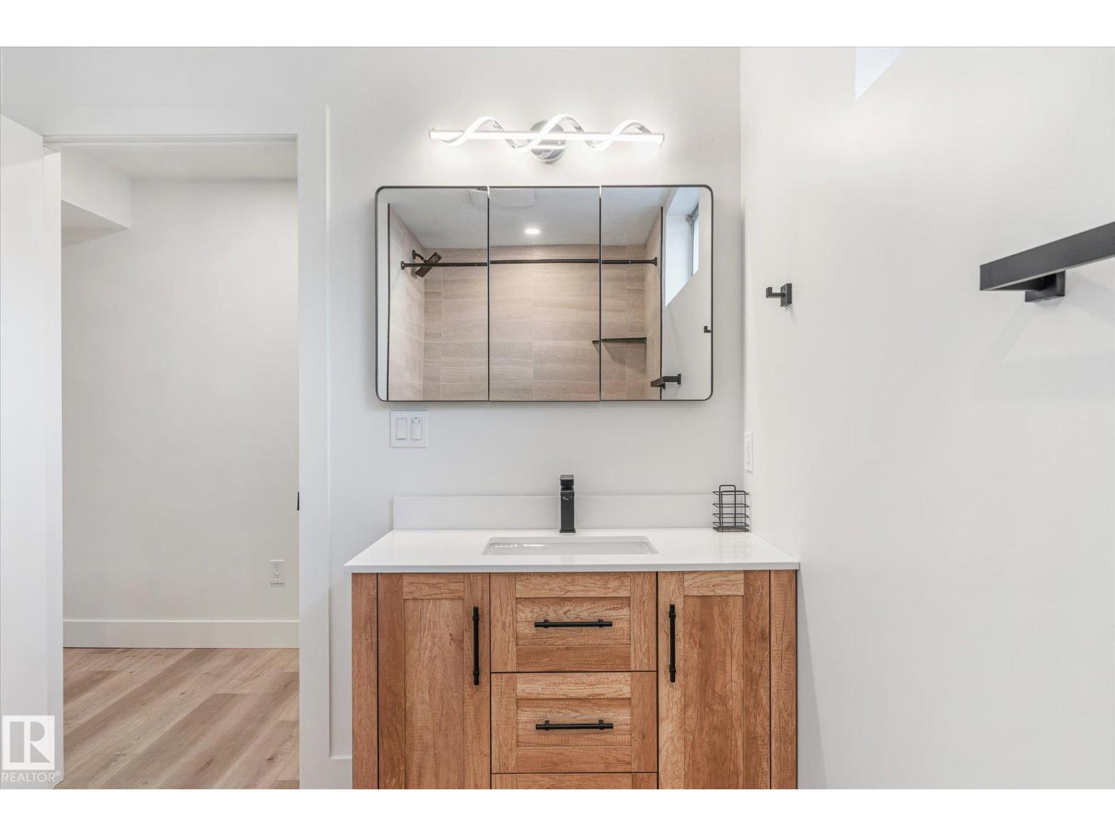 5504 94a Av Nw, Edmonton, Alberta  T6B 0Y5 - Photo 41 - E4472455