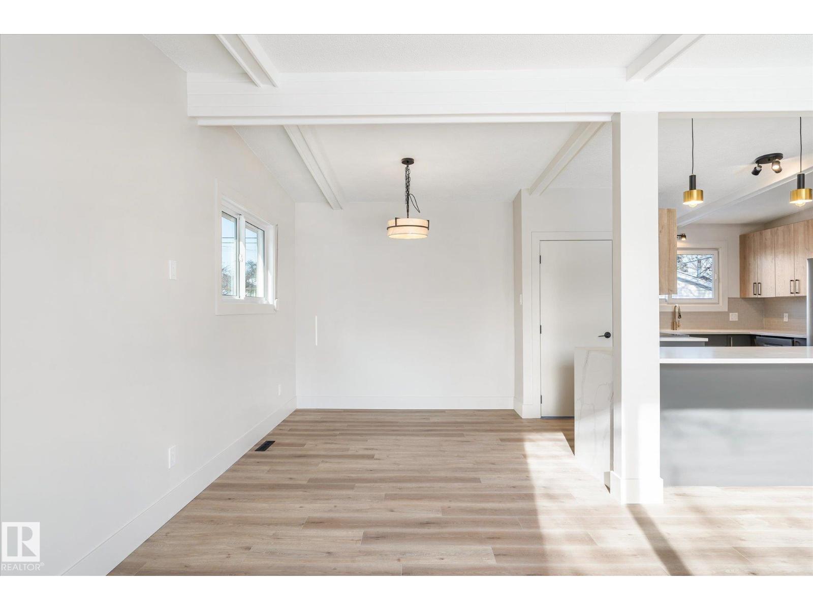 5504 94a Av Nw, Edmonton, Alberta  T6B 0Y5 - Photo 7 - E4472455