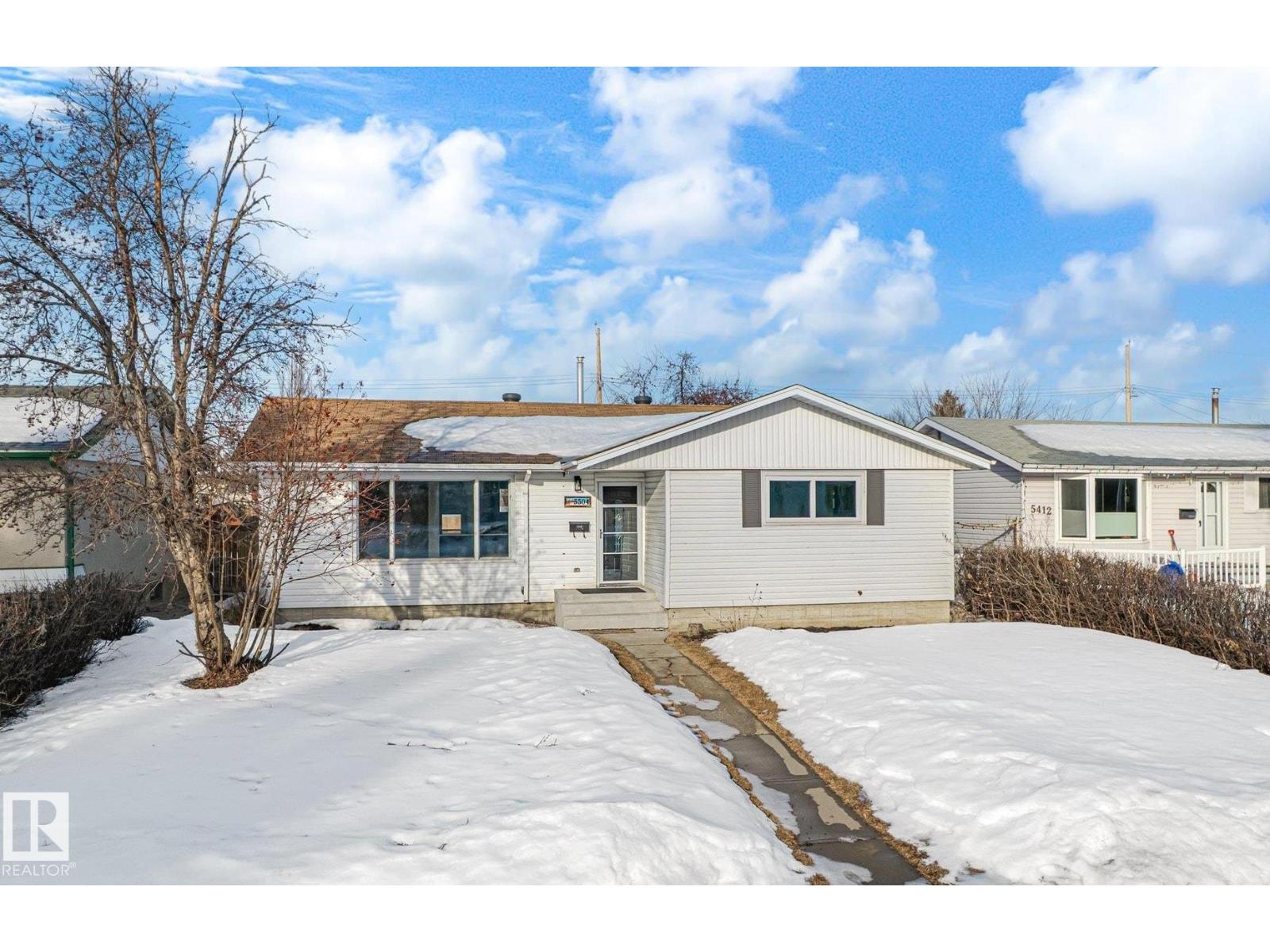 5504 94A AV NW, Edmonton, Alberta