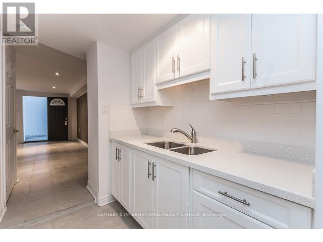 59 Austin Avenue, Toronto, Ontario  M4M 1V7 - Photo 32 - E12839492