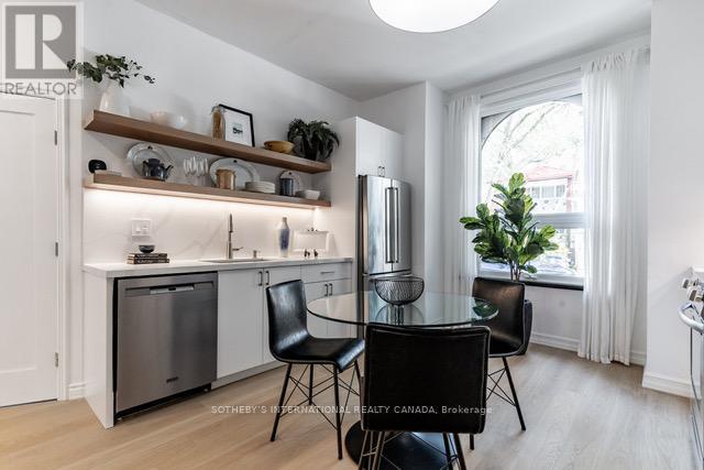 59 Austin Avenue, Toronto, Ontario  M4M 1V7 - Photo 6 - E12839492