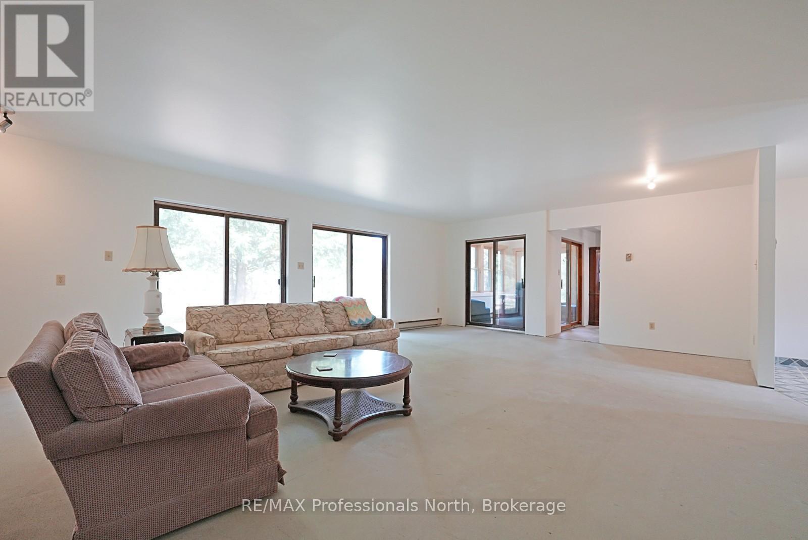 11601 Highway 118 Highway, Dysart Et Al, Ontario  K0M 1S0 - Photo 20 - X12839488