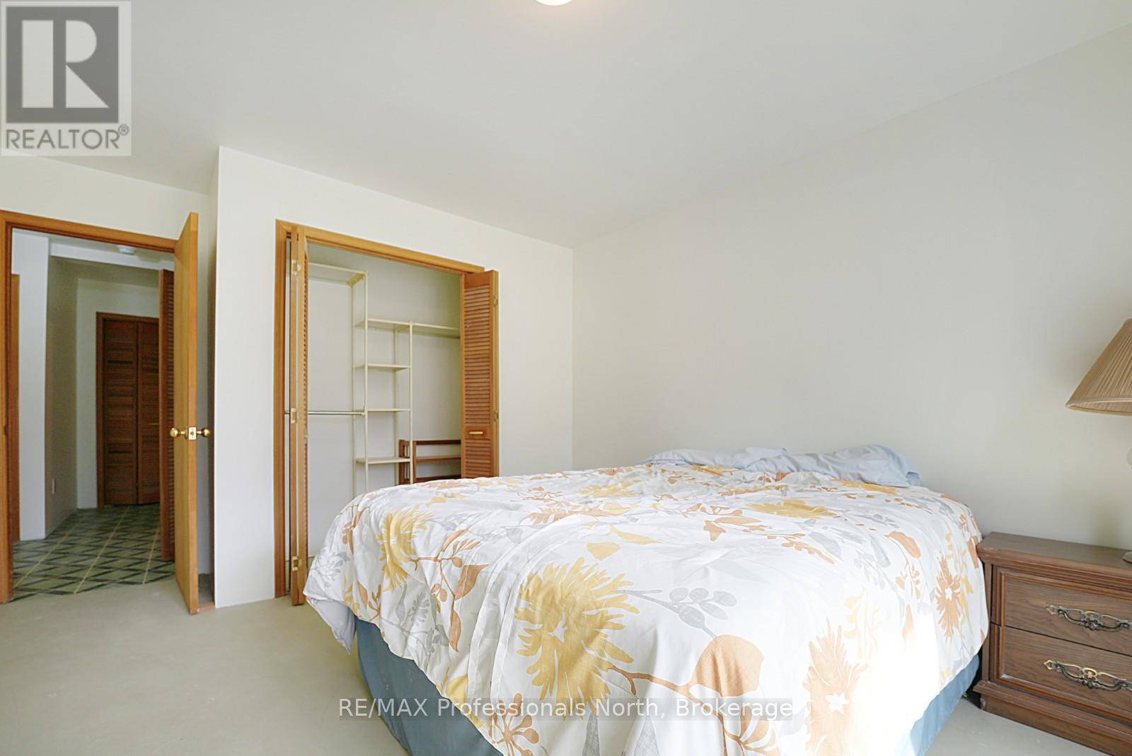 11601 Highway 118 Highway, Dysart Et Al, Ontario  K0M 1S0 - Photo 31 - X12839488