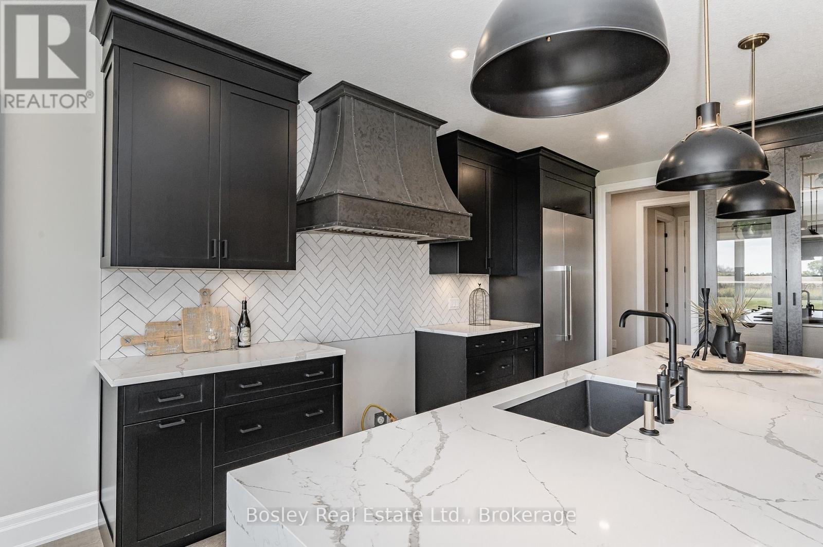 31 Goodwin Place, Centre Wellington, Ontario  N0B 1B0 - Photo 18 - X12839494