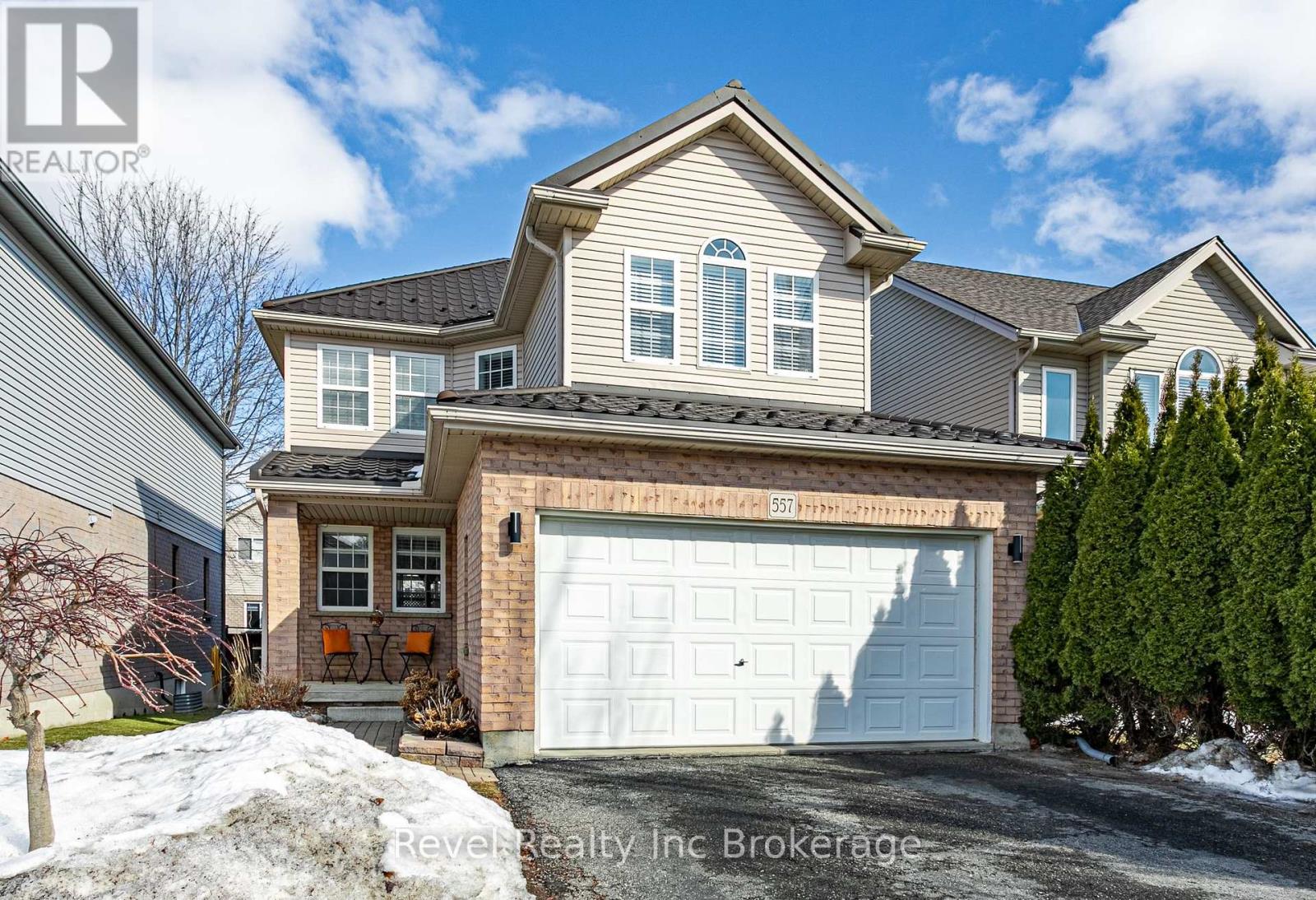 557 SALES DRIVE, Woodstock, Ontario