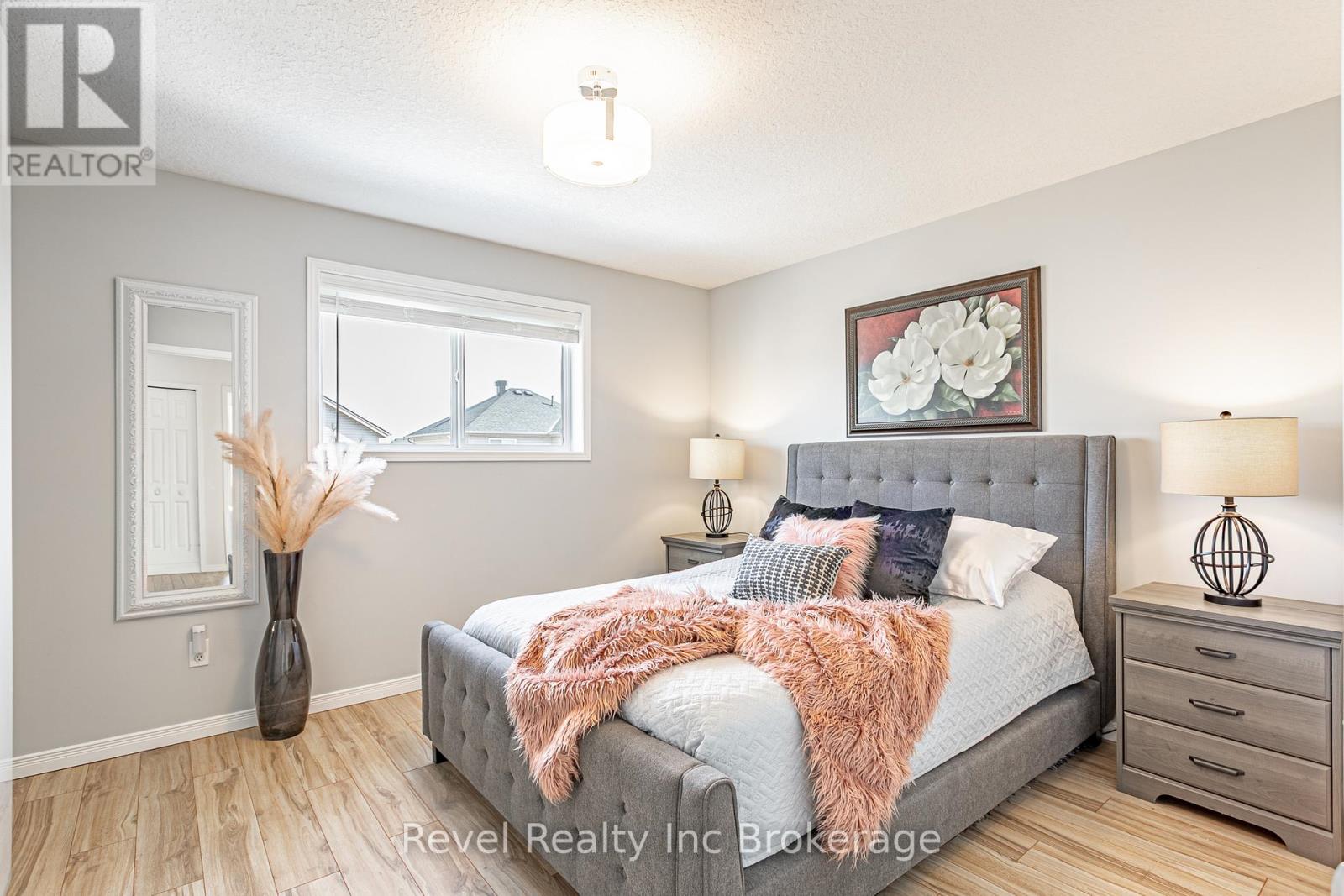 557 Sales Drive, Woodstock, Ontario  N4S 9A1 - Photo 16 - X12839428