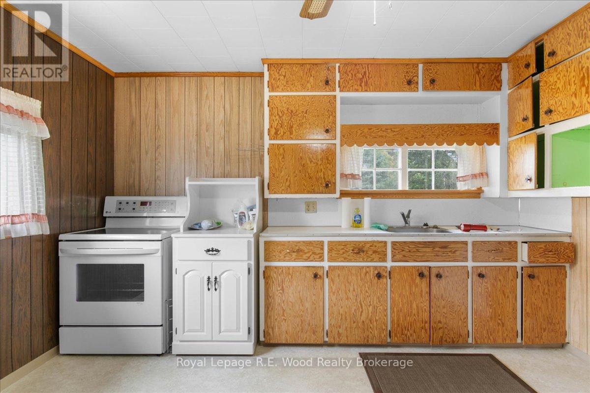 Photo 12 of 36 for 55489 Best Line