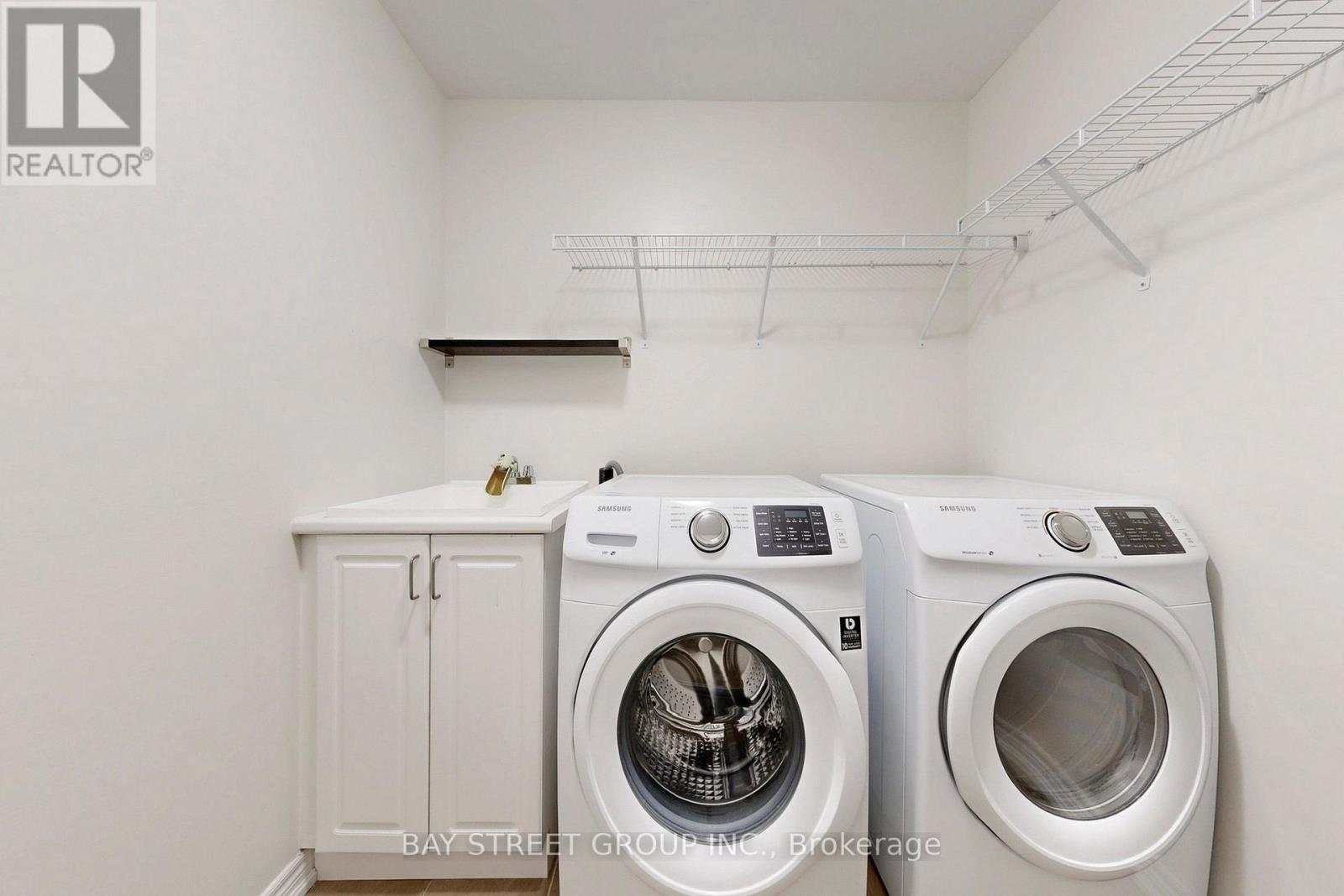 7 Paper Mills Crescent, Richmond Hill, Ontario  L4E 0V5 - Photo 30 - N12839194