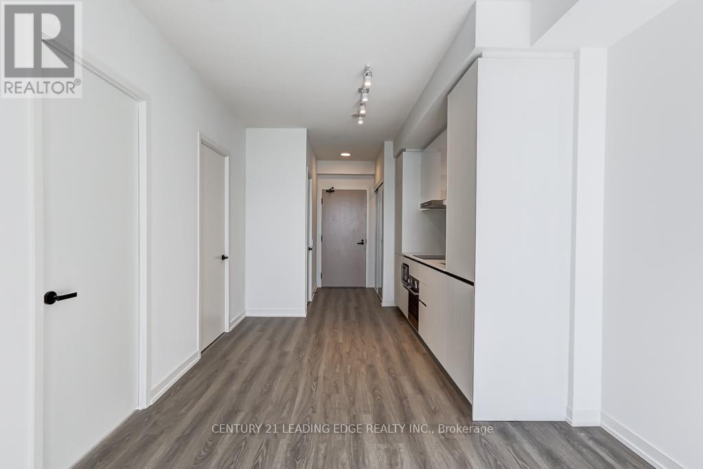 4011 - 8 Interchange Way, Vaughan, Ontario  L4K 5Z7 - Photo 17 - N12839200