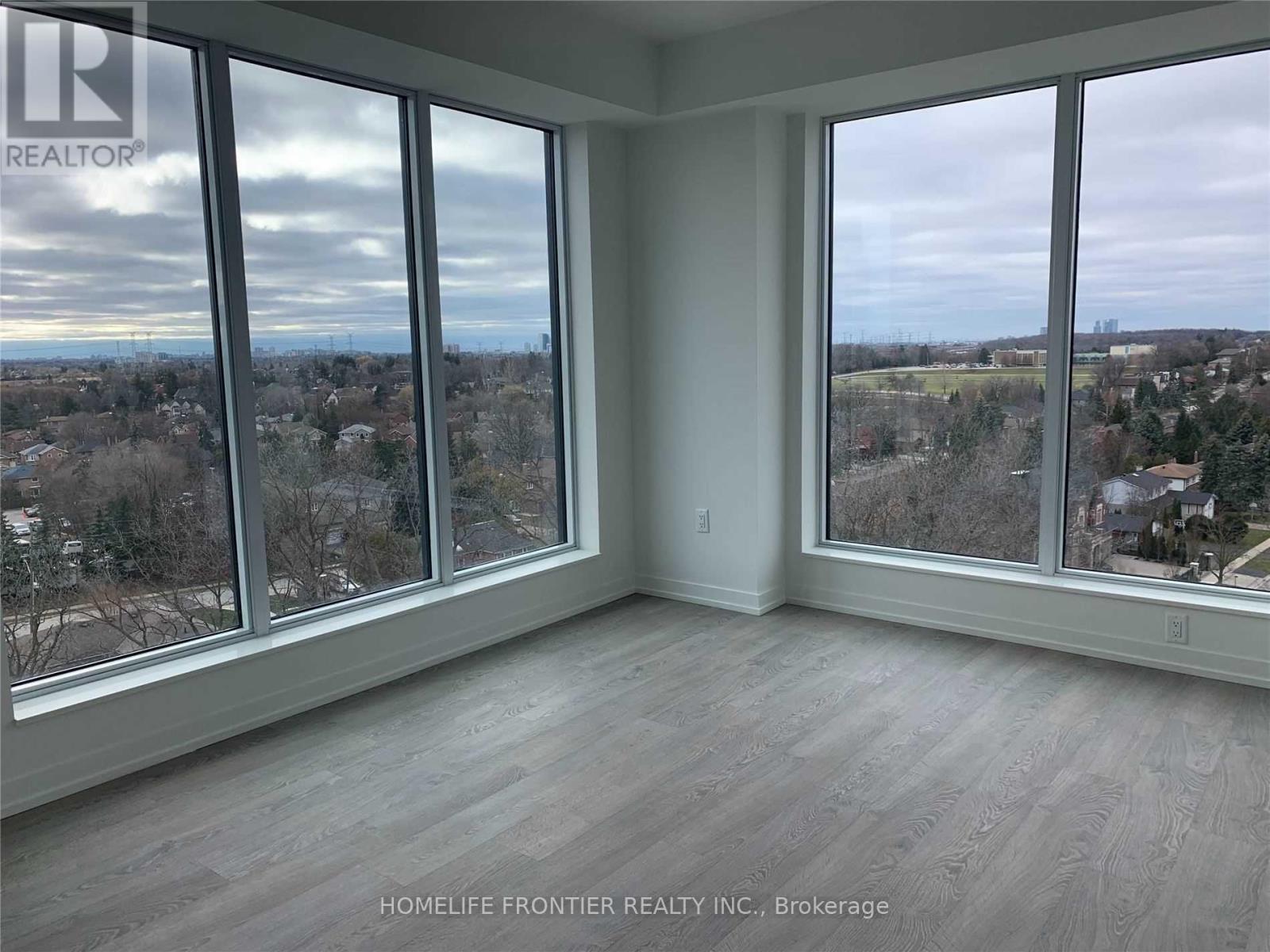 909w - 3 Rosewater Street, Richmond Hill, Ontario  L4C 5T6 - Photo 3 - N12839212