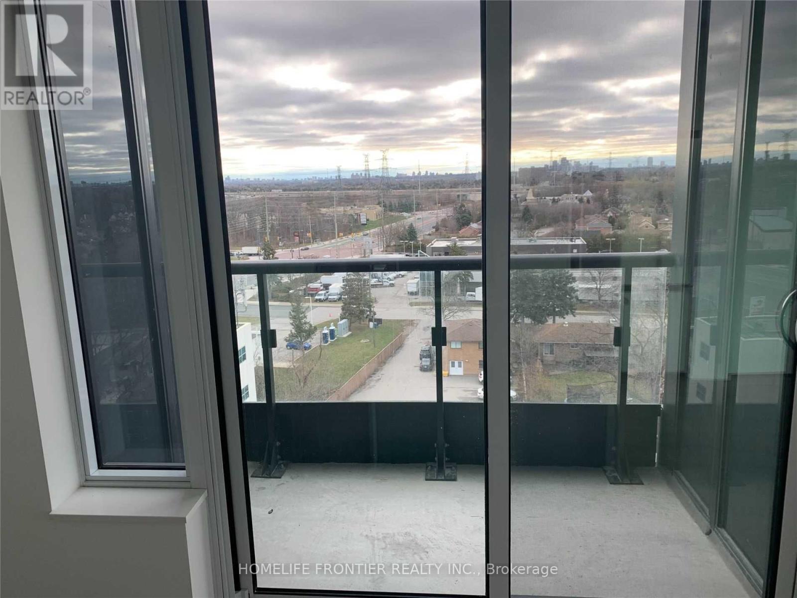 909w - 3 Rosewater Street, Richmond Hill, Ontario  L4C 5T6 - Photo 9 - N12839212