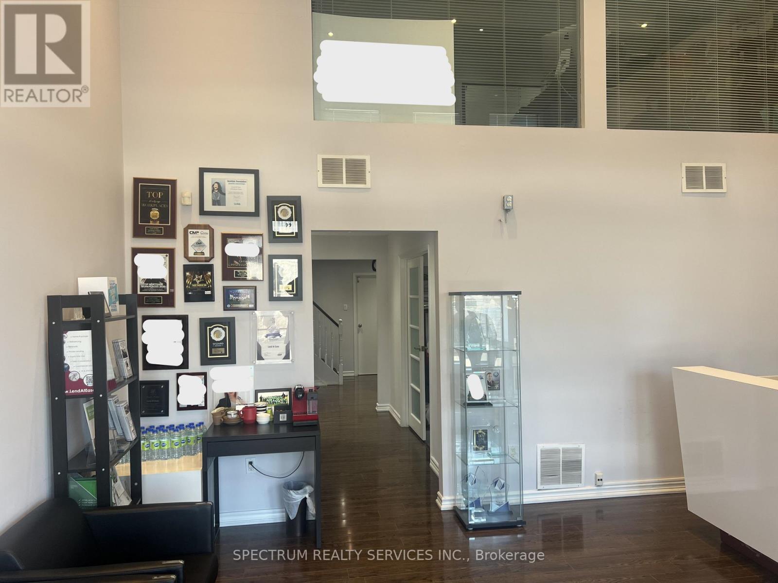 22 - 603 Millway Avenue, Vaughan, Ontario  L4K 3V1 - Photo 2 - N12839264