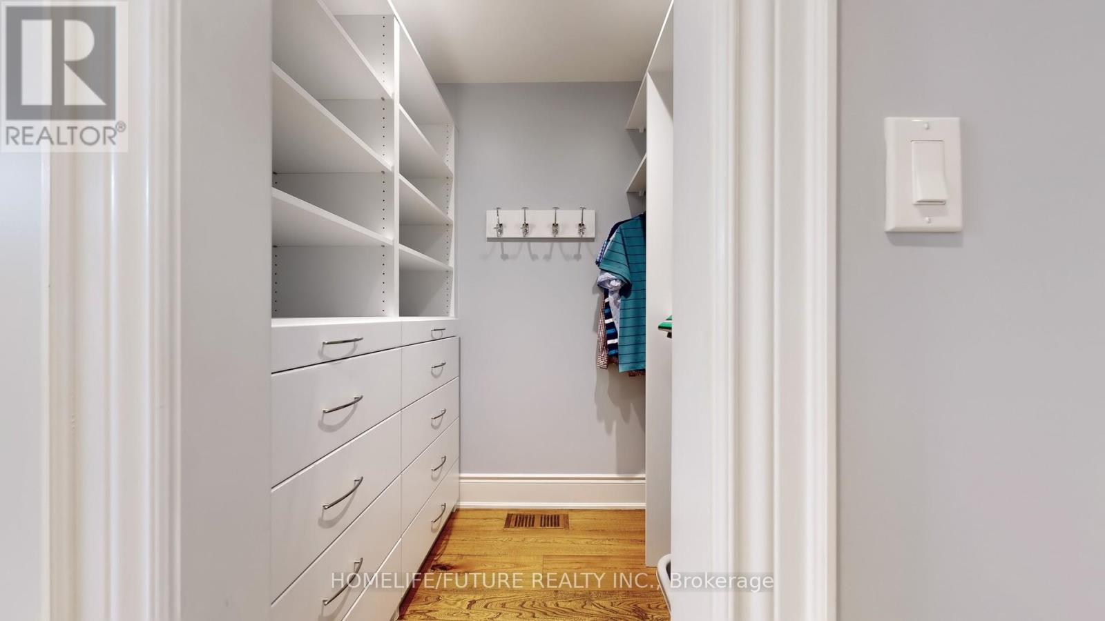 5556 Vivian Road, Whitchurch-Stouffville, Ontario  L4A 3G9 - Photo 22 - N12839276