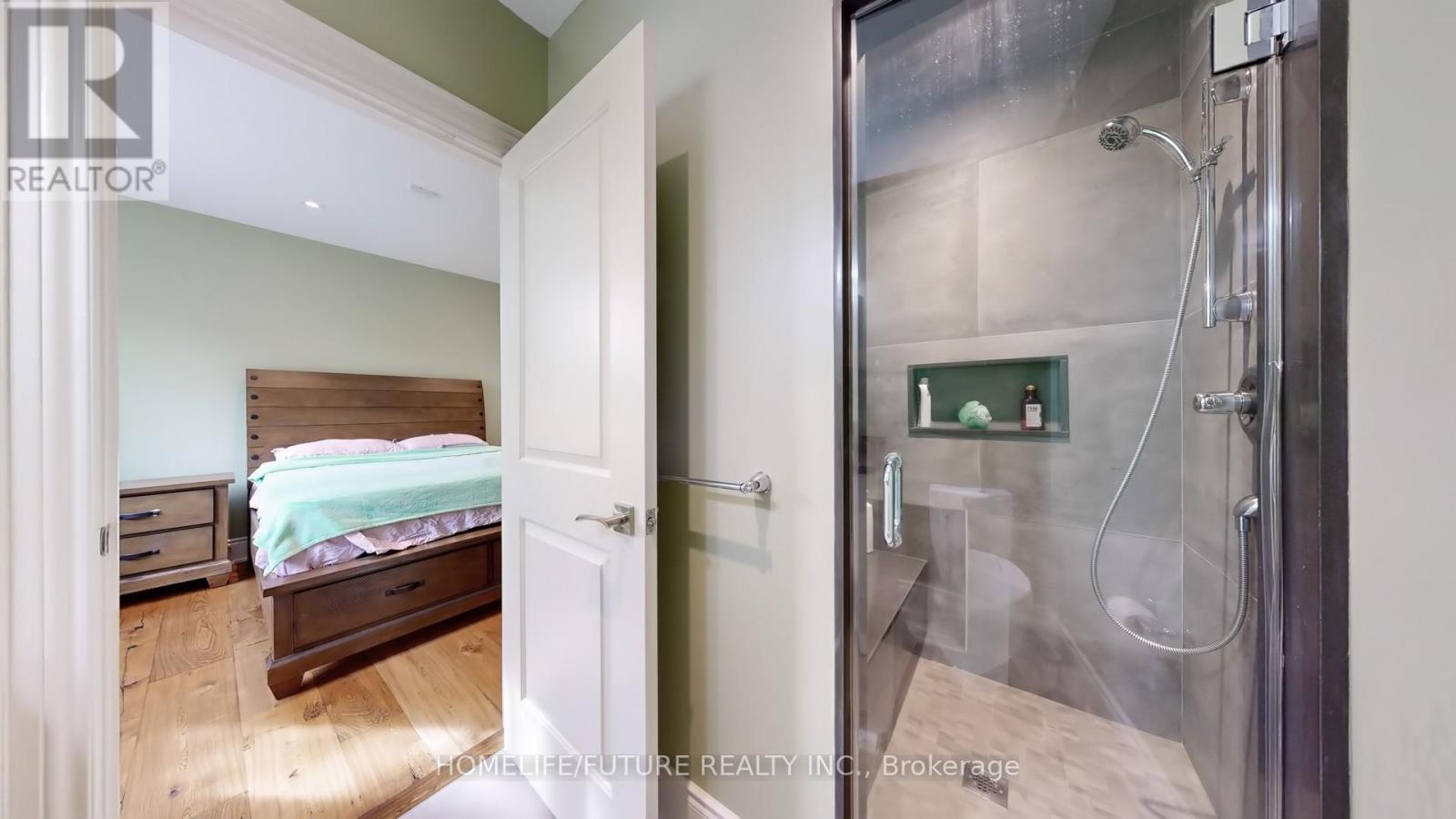 5556 Vivian Road, Whitchurch-Stouffville, Ontario  L4A 3G9 - Photo 29 - N12839276