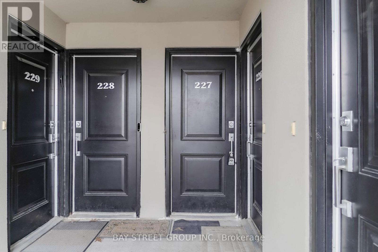 227 - 320 John Street, Markham, Ontario  L3T 0B1 - Photo 3 - N12839362