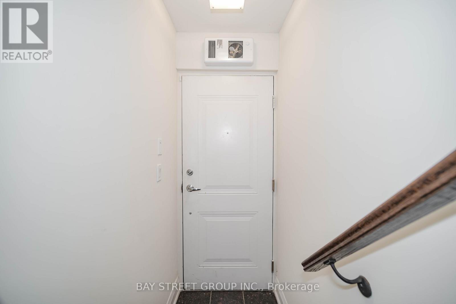 227 - 320 John Street, Markham, Ontario  L3T 0B1 - Photo 4 - N12839362