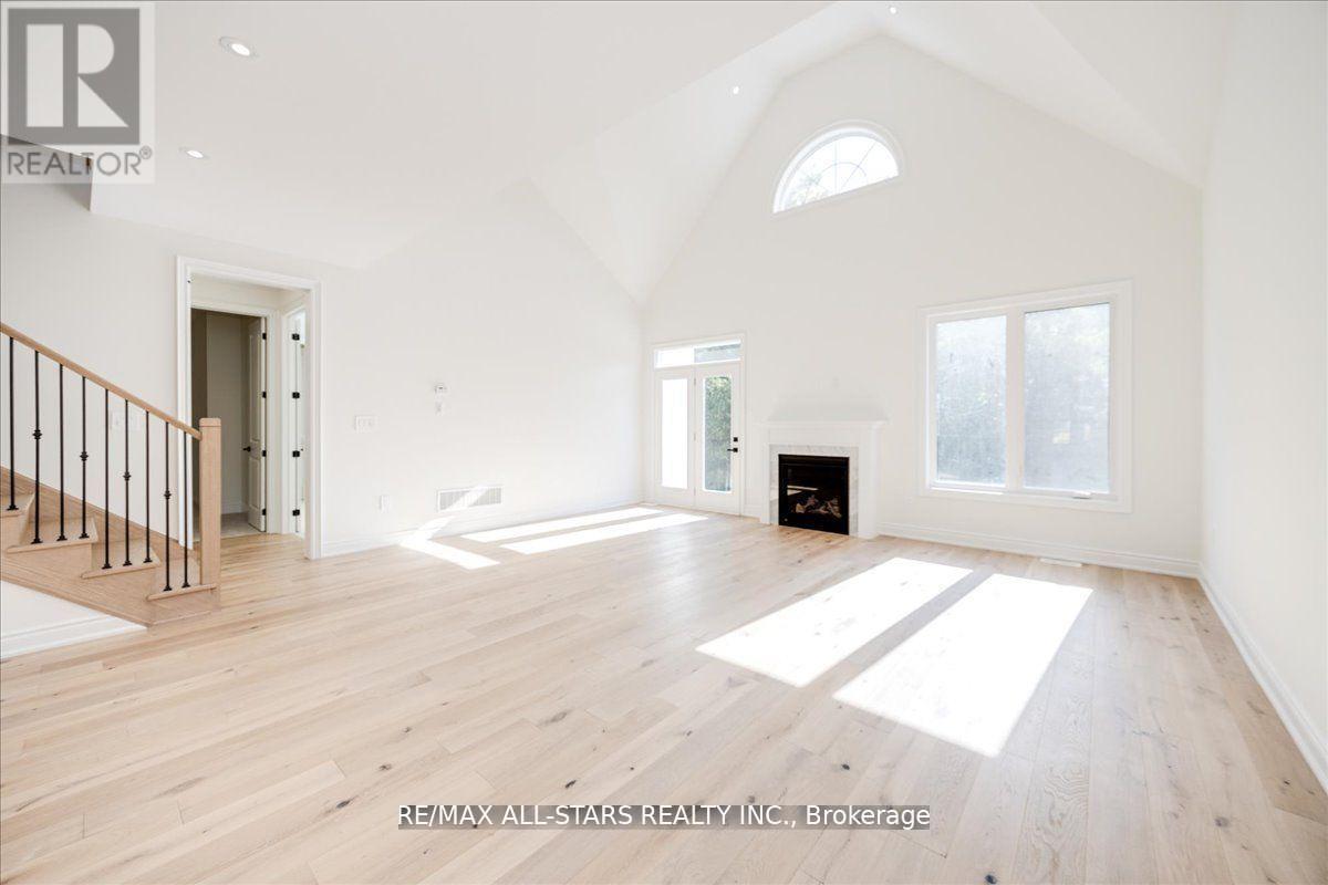 59 Stadacona Avenue, Georgina, Ontario  L0E 1R0 - Photo 16 - N12839376