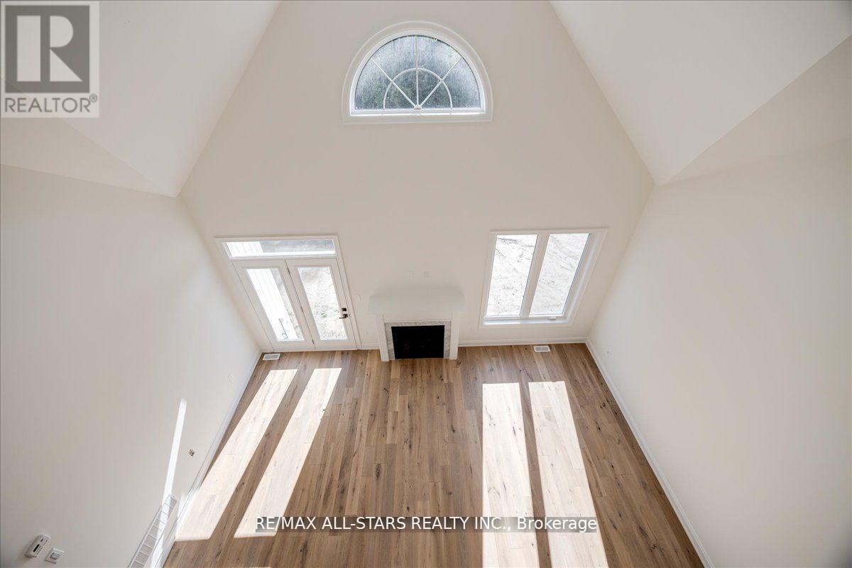 59 Stadacona Avenue, Georgina, Ontario  L0E 1R0 - Photo 20 - N12839376