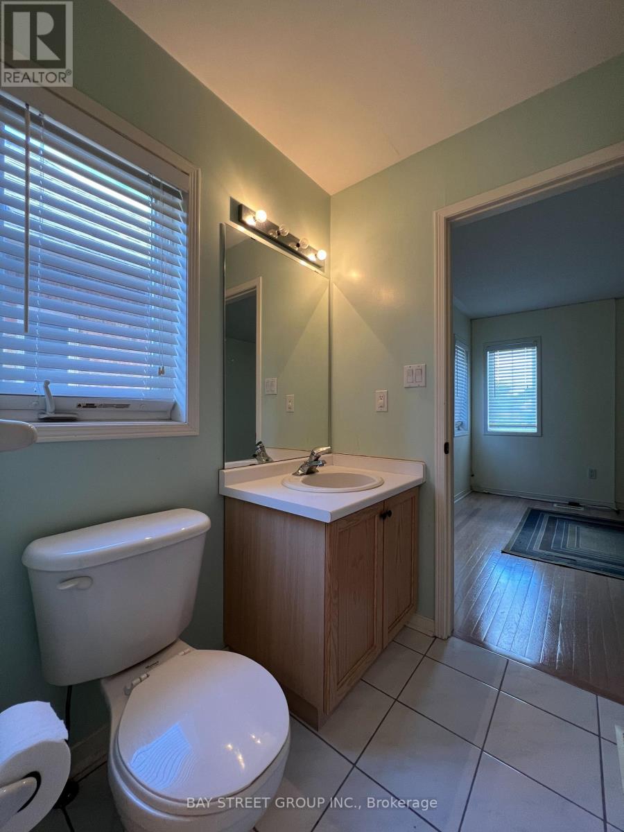 348 Shirley Drive, Richmond Hill, Ontario  L4S 2N4 - Photo 10 - N12839426