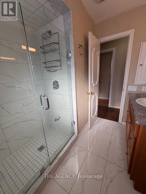 Main - 63 Centre Street E, Richmond Hill, Ontario  L4C 1A3 - Photo 8 - N12839472