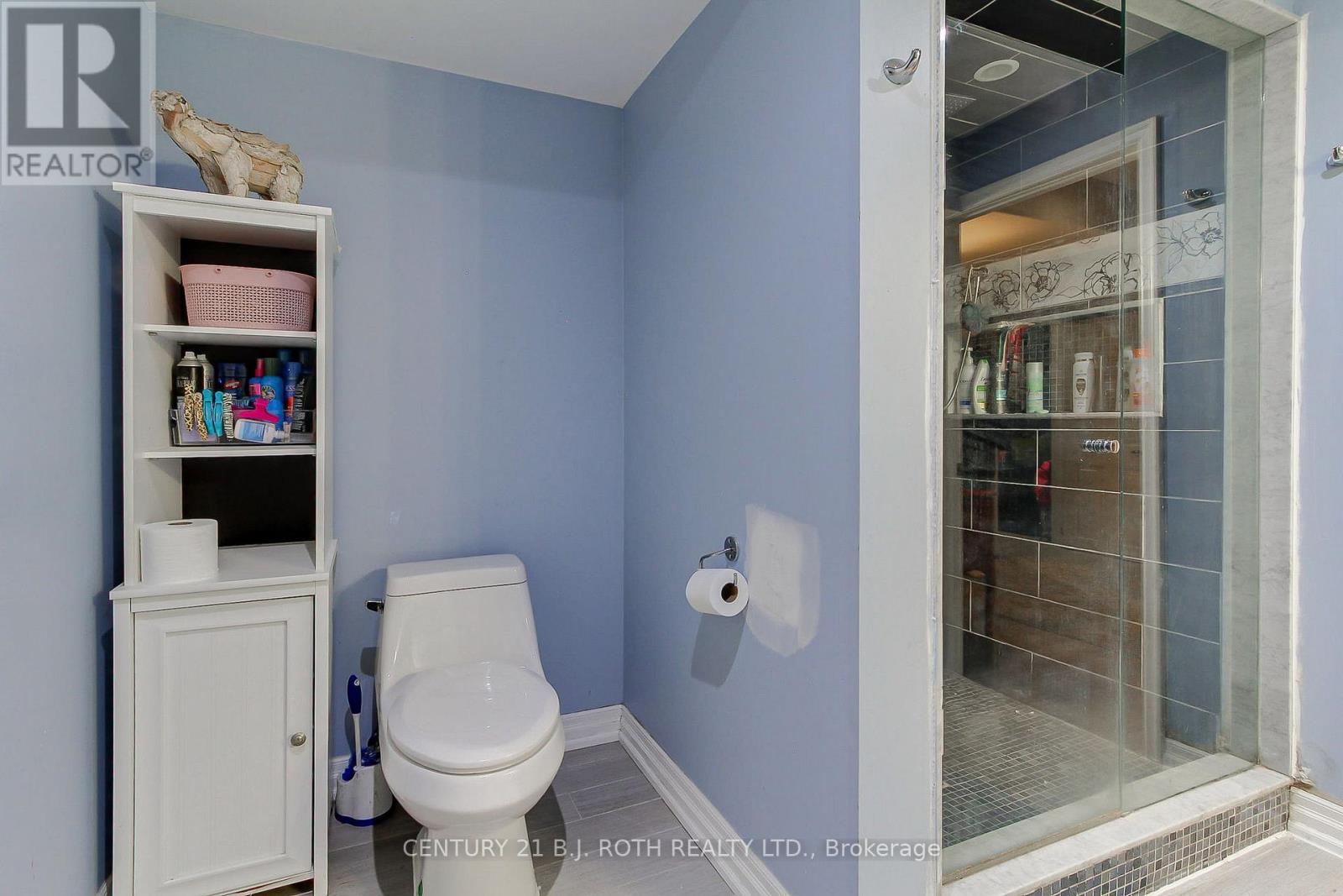 7 Fontaine Drive, Georgina, Ontario  L4P 3P2 - Photo 24 - N12839496