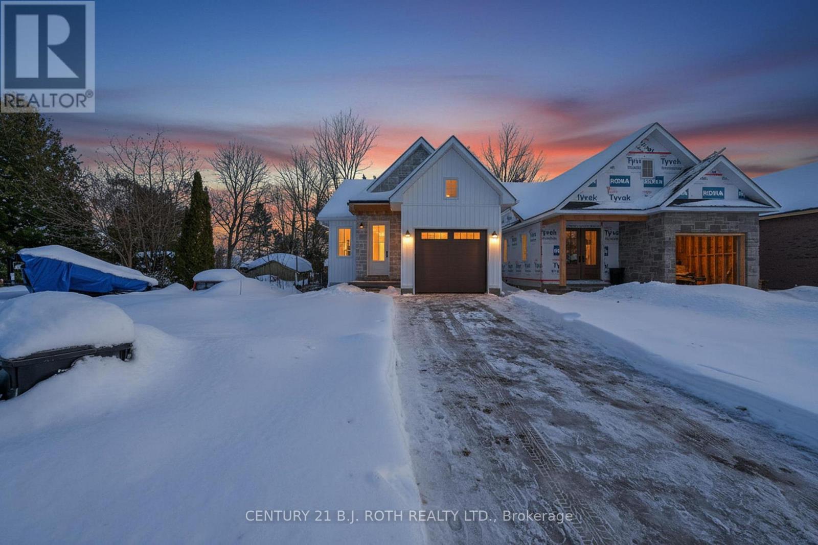 75 Vancouver Street, Barrie, Ontario  L4M 4M2 - Photo 4 - S12839462