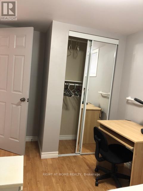 44 Bernick Drive, Barrie (Grove East), Ontario  L4M 2V5 - Photo 11 - S12839508