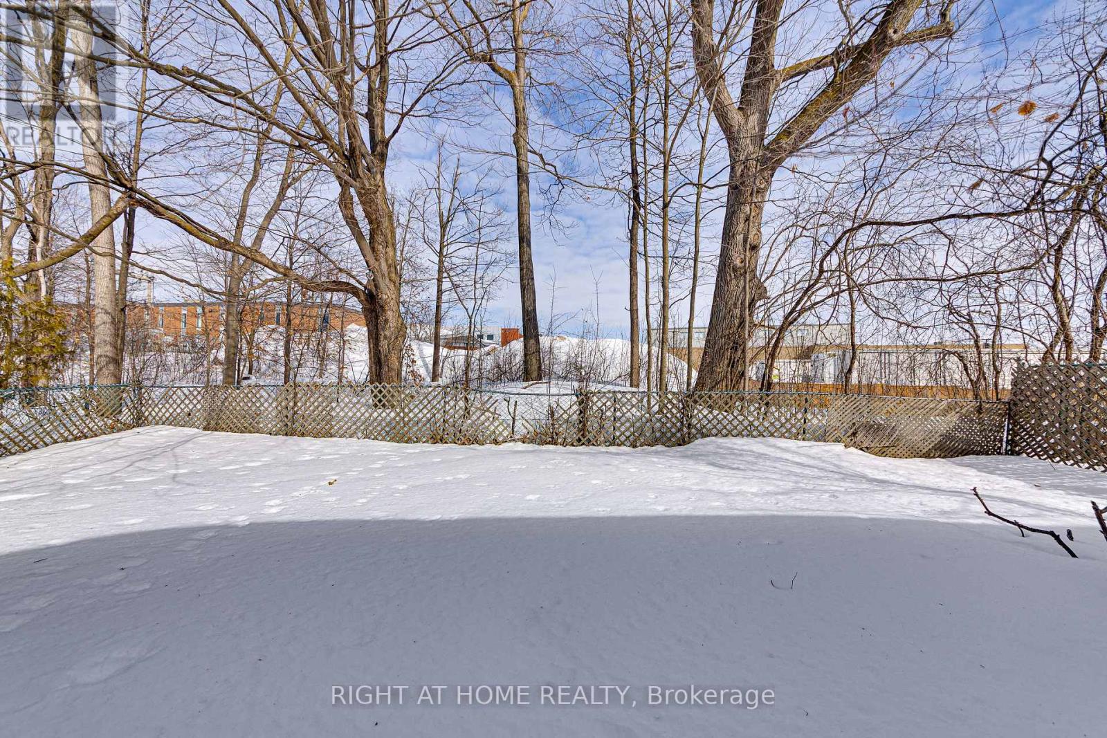 44 Bernick Drive, Barrie (Grove East), Ontario  L4M 2V5 - Photo 26 - S12839508