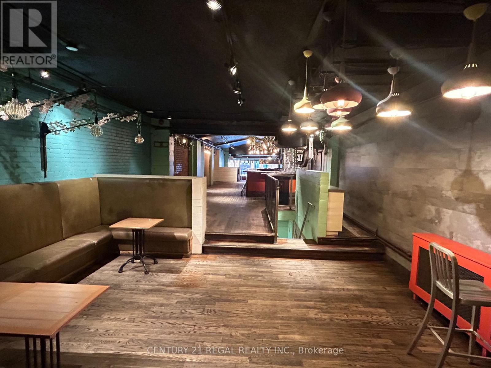 182 Dupont Street, Toronto, Ontario  M5R 2E6 - Photo 10 - C12811832