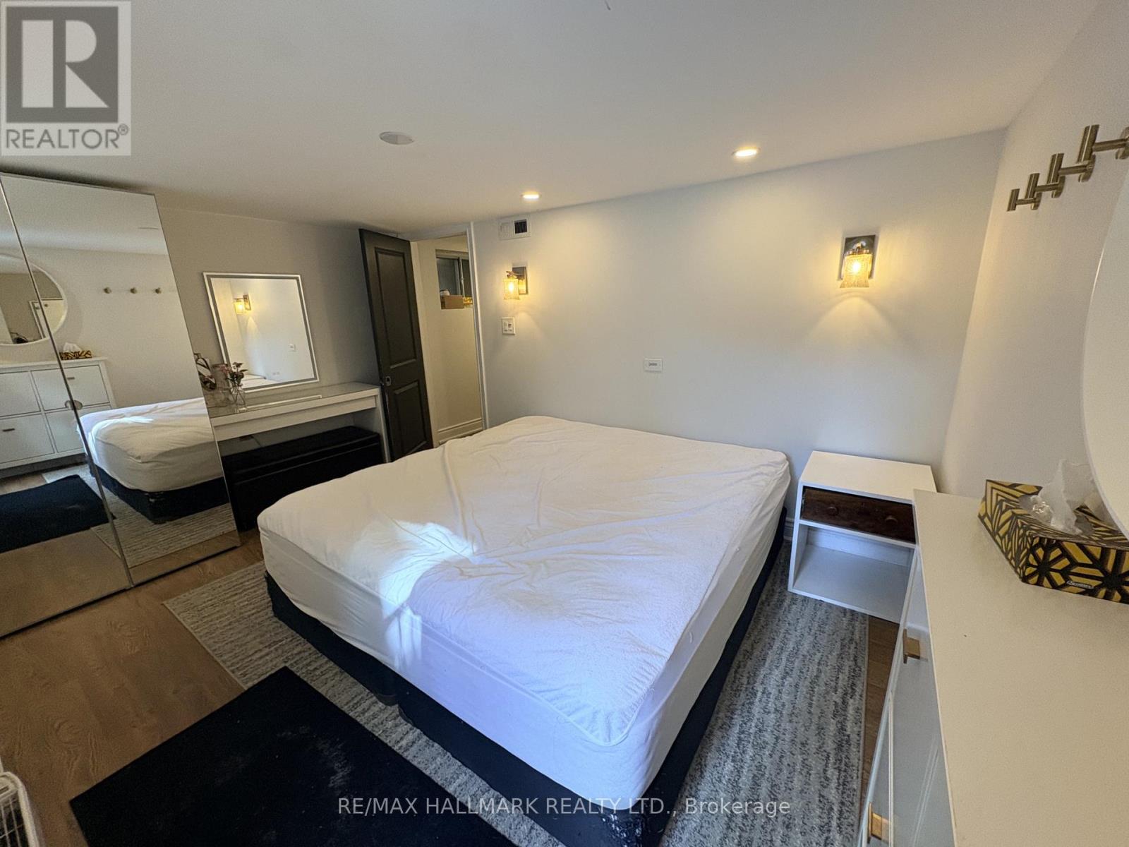 A - 1381 Queen Street E, Toronto, Ontario  M4L 1C7 - Photo 11 - E12757366