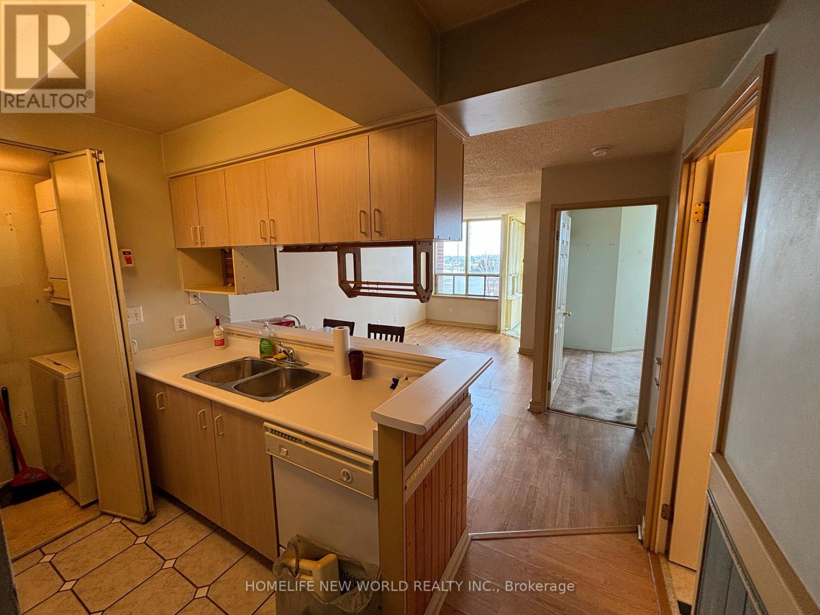 607 - 1625 Pickering Parkway, Pickering, Ontario  L1V 6Z6 - Photo 2 - E12832286