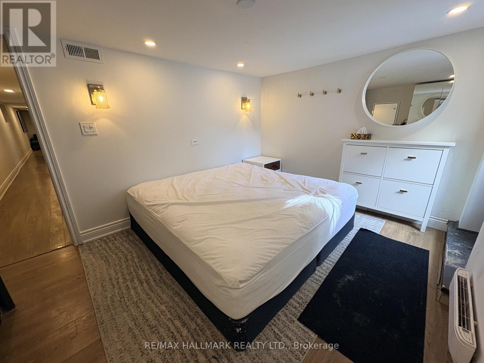 A - 1381 Queen Street E, Toronto, Ontario  M4L 1C7 - Photo 10 - E12757366