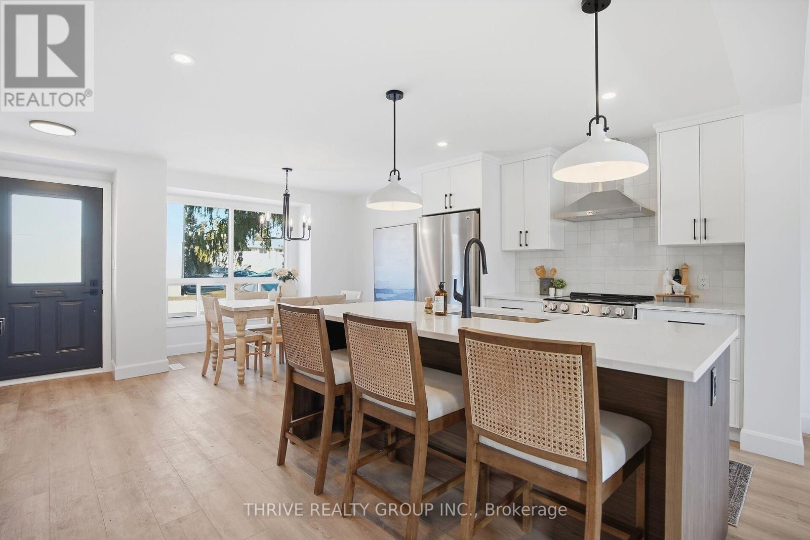 22 - 355 SANDRINGHAM CRESCENT, london south (south r), Ontario