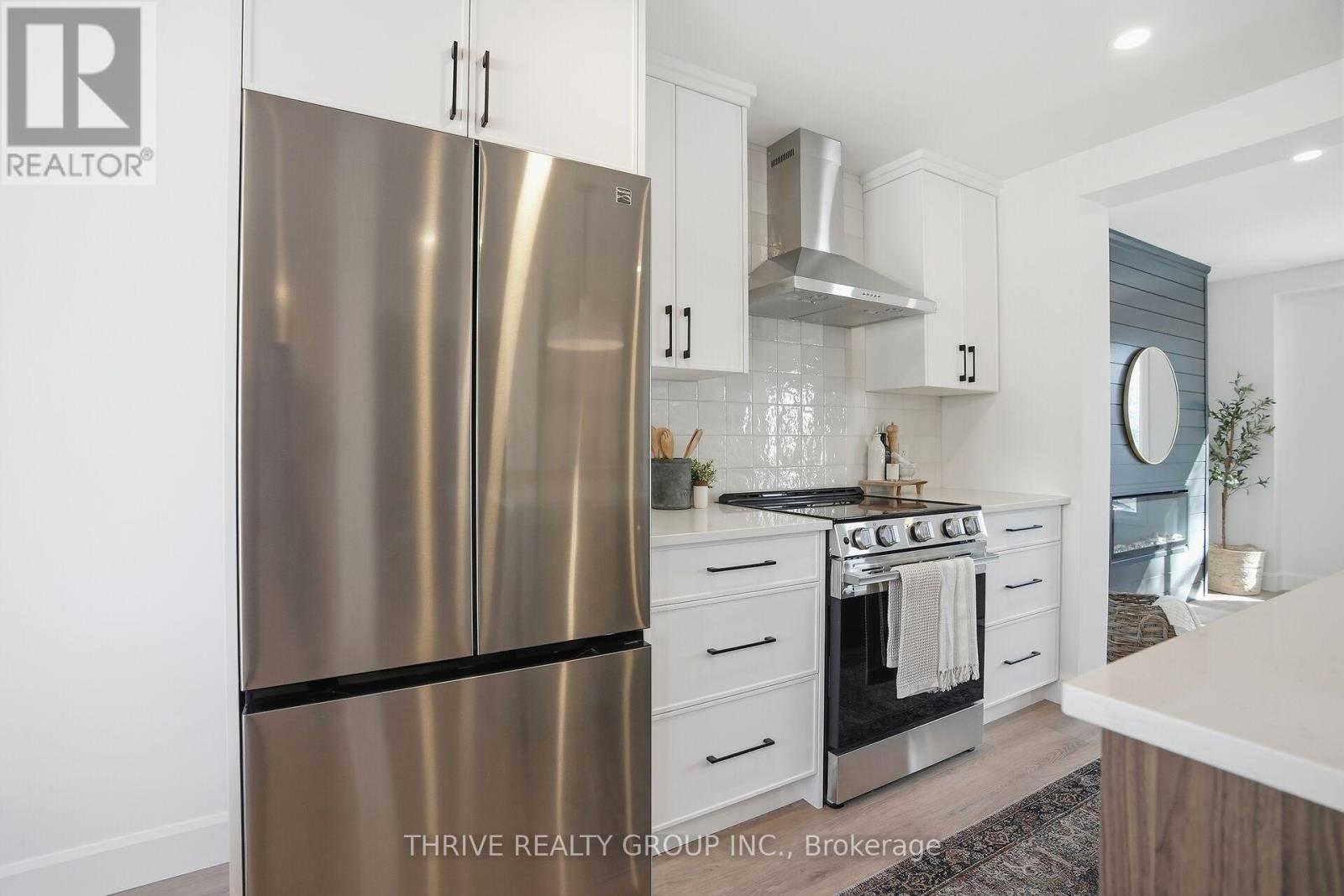 Photo 10 of 40 for 22 - 355 Sandringham Crescent