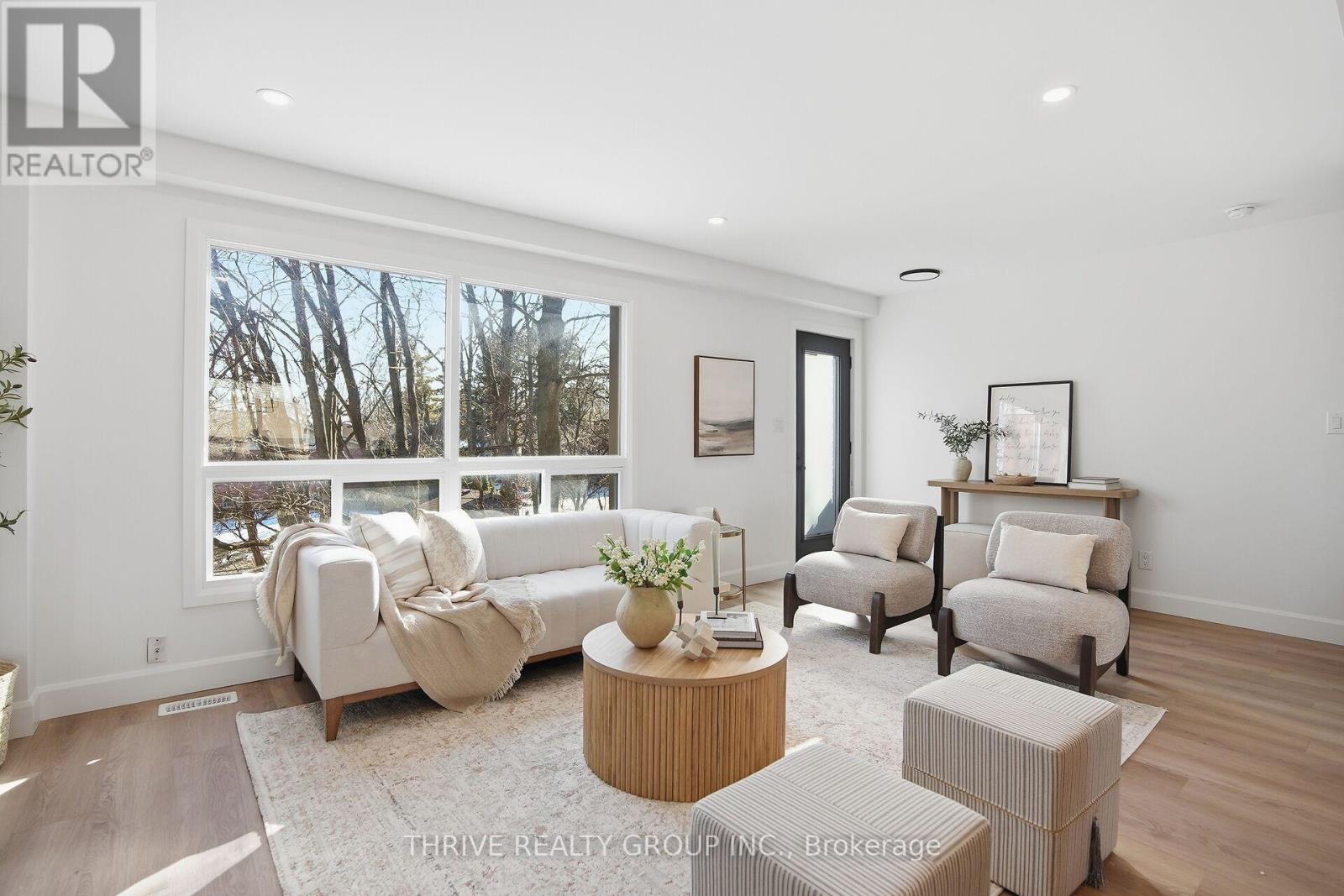 Photo 14 of 40 for 22 - 355 Sandringham Crescent