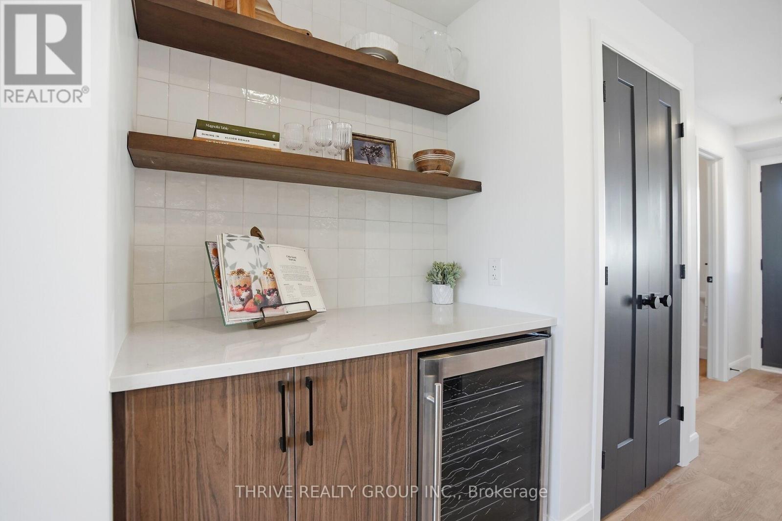 Photo 19 of 40 for 22 - 355 Sandringham Crescent