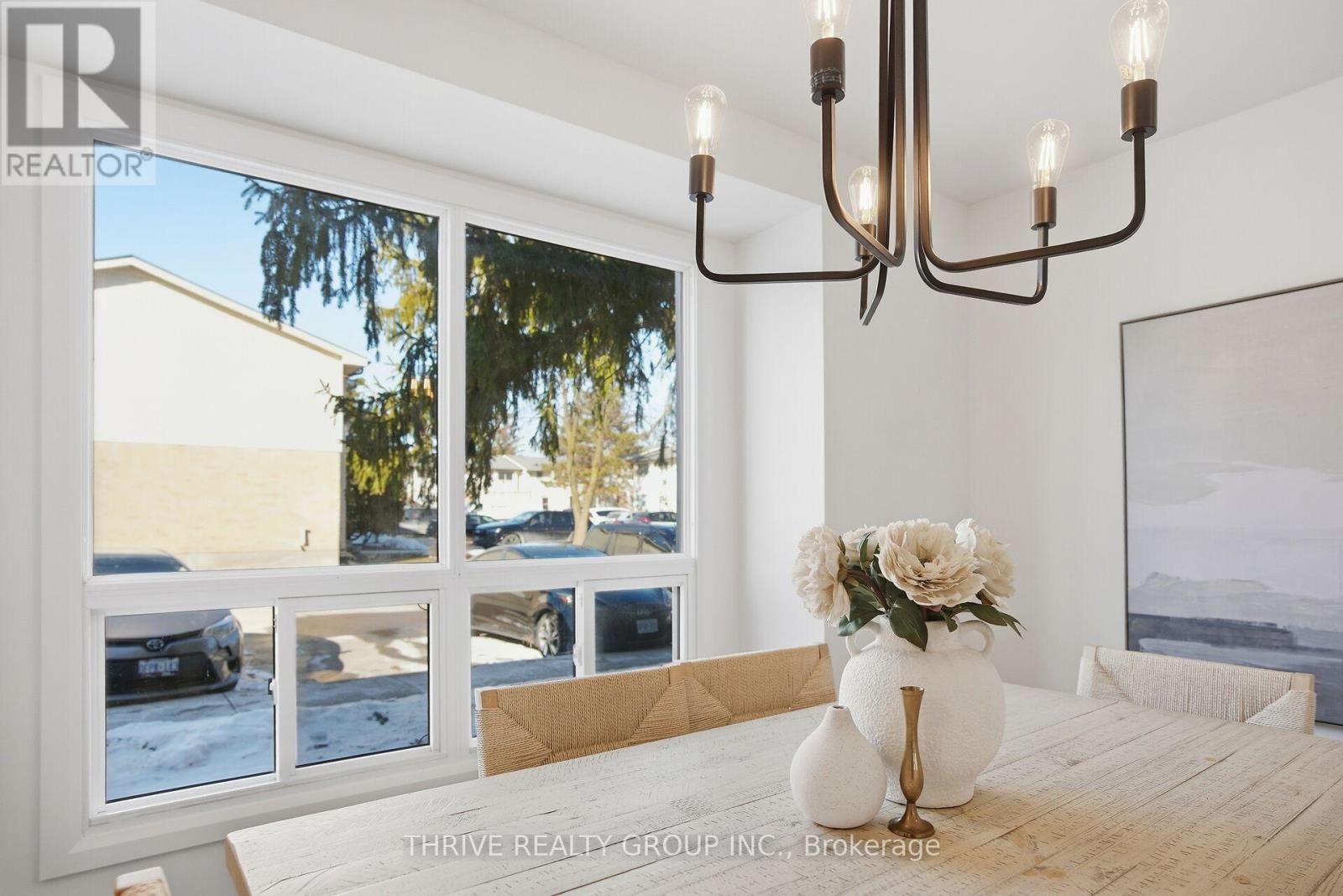 Photo 6 of 40 for 22 - 355 Sandringham Crescent