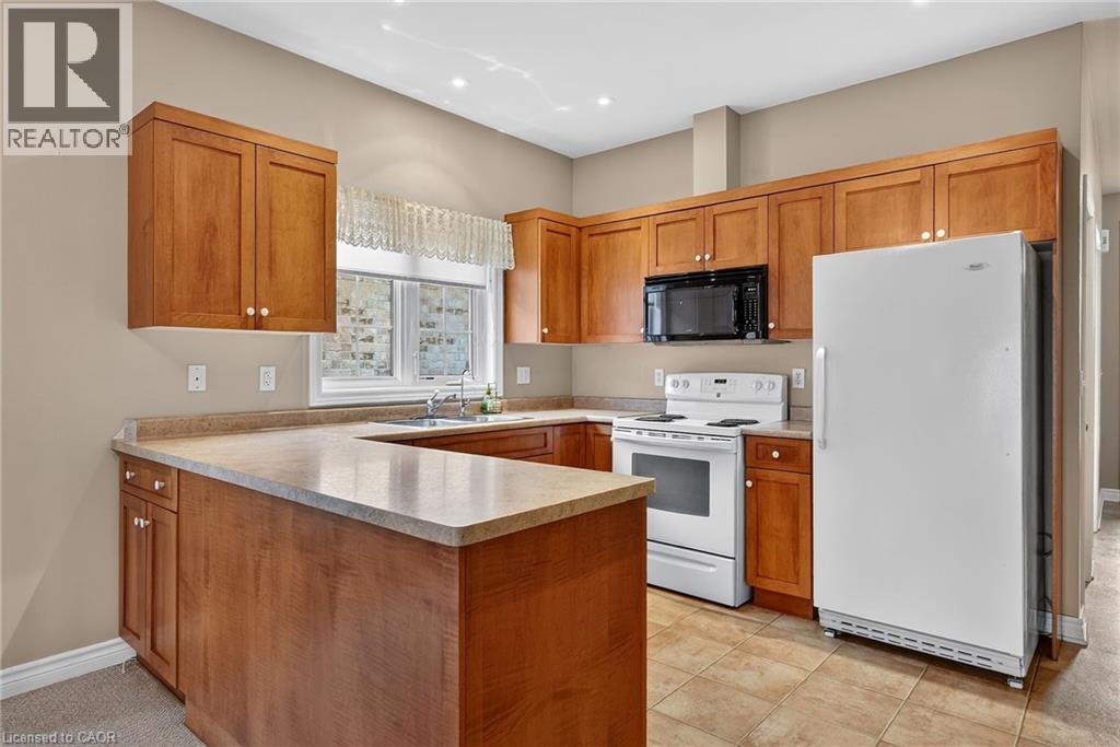 1041 Pine Street Unit# 16, Dunnville, Ontario  N1A 2N1 - Photo 13 - 40808901