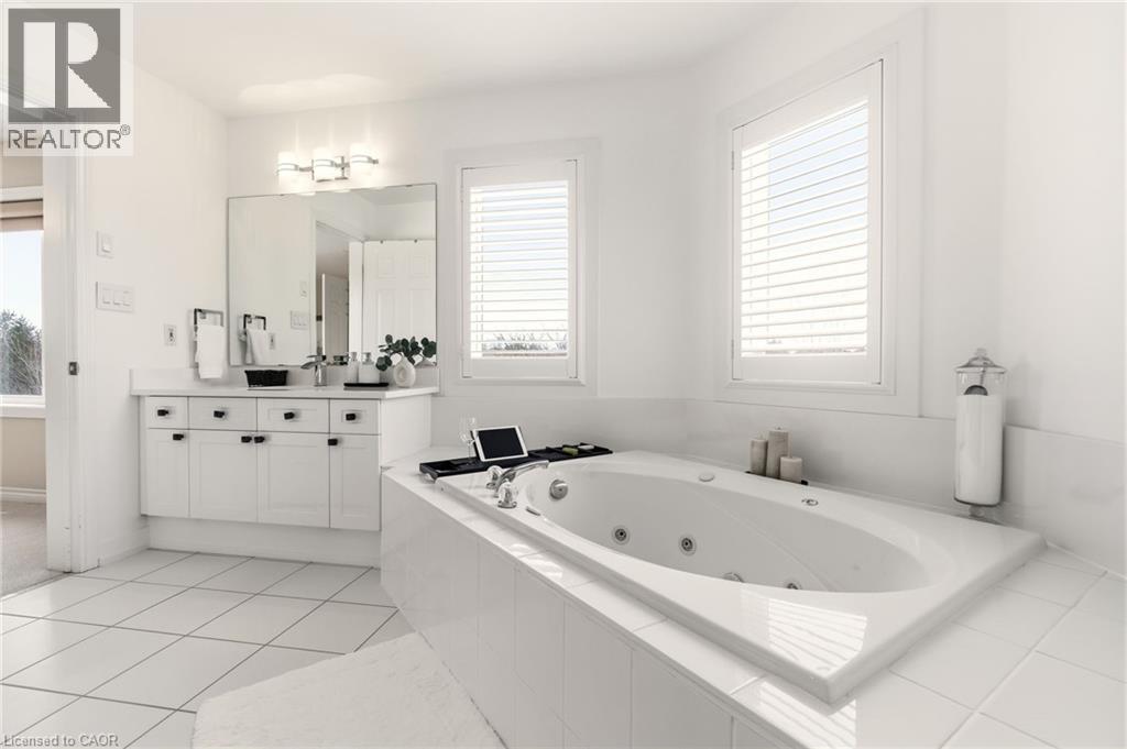 300 Ravineview Way Unit# 34, Oakville, Ontario  L6H 7J1 - Photo 27 - 40808190